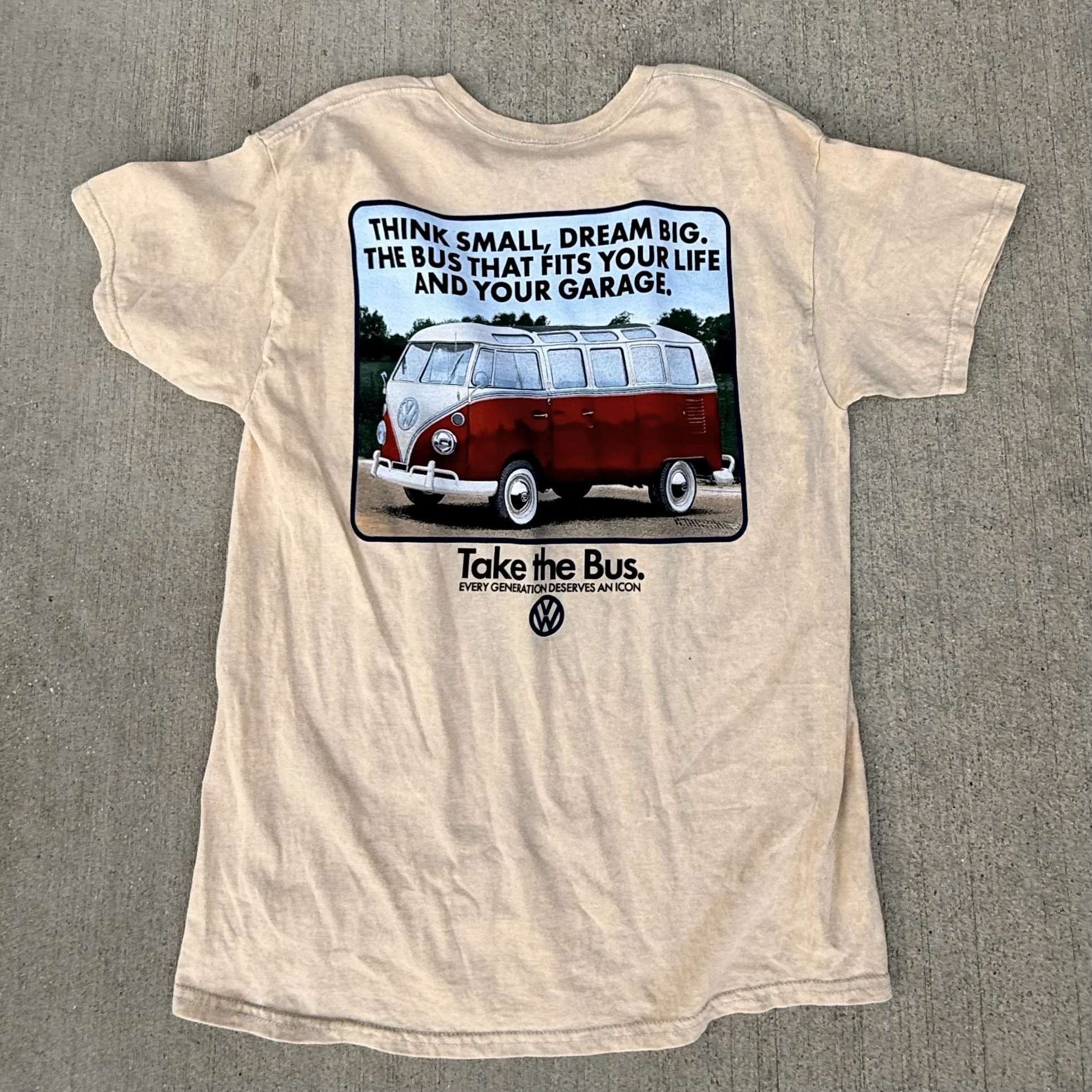 GRAPHIC TEE_VW BUS B IMG_7854.jpeg