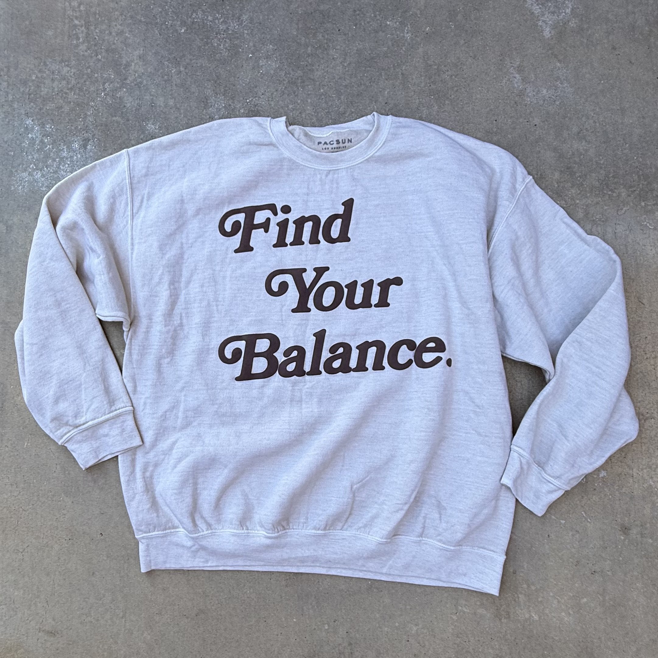 CREWNECK_FIND YOUR BALANCE WHITE IMG_8103.jpeg