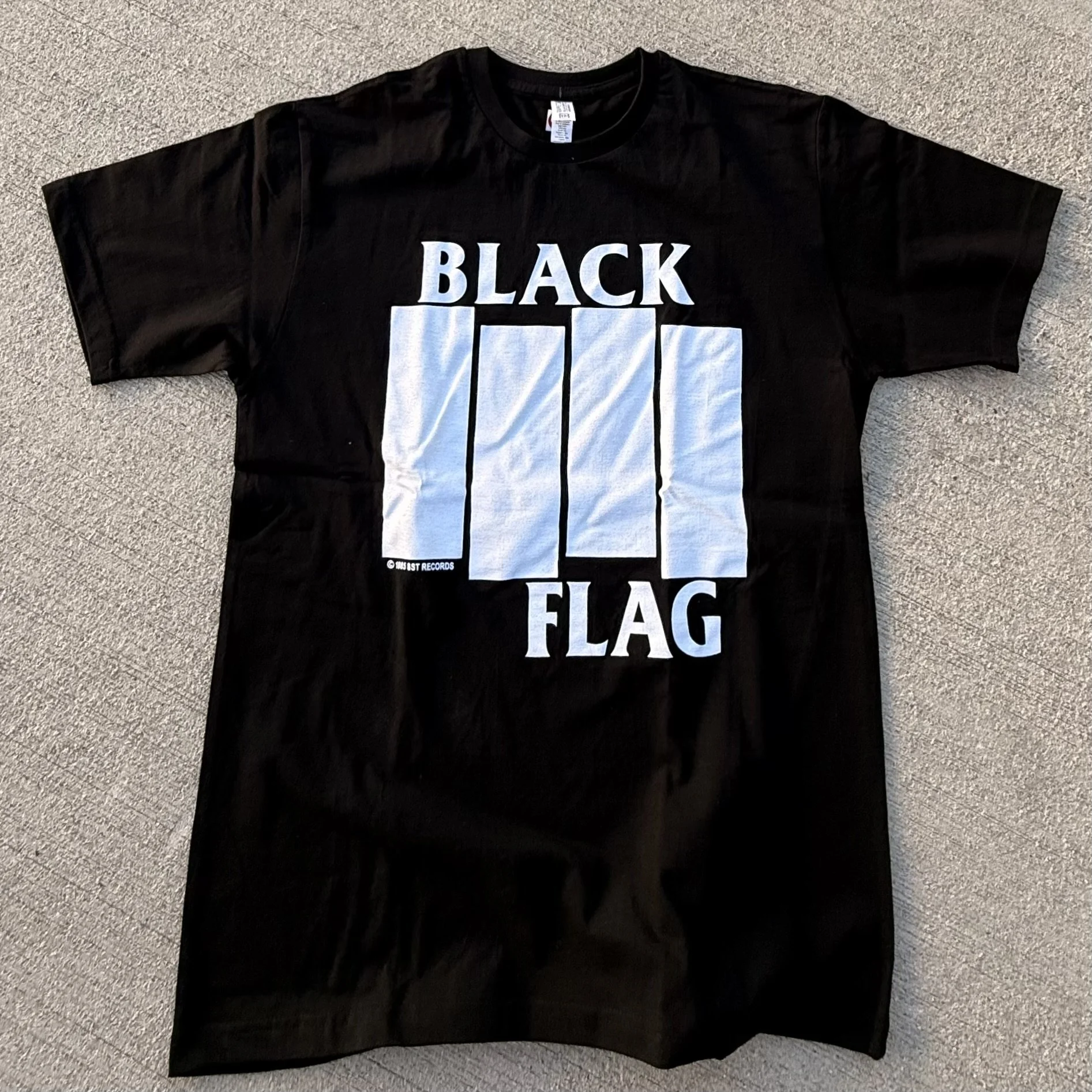 BLACK FLAG IMG_8905.jpeg