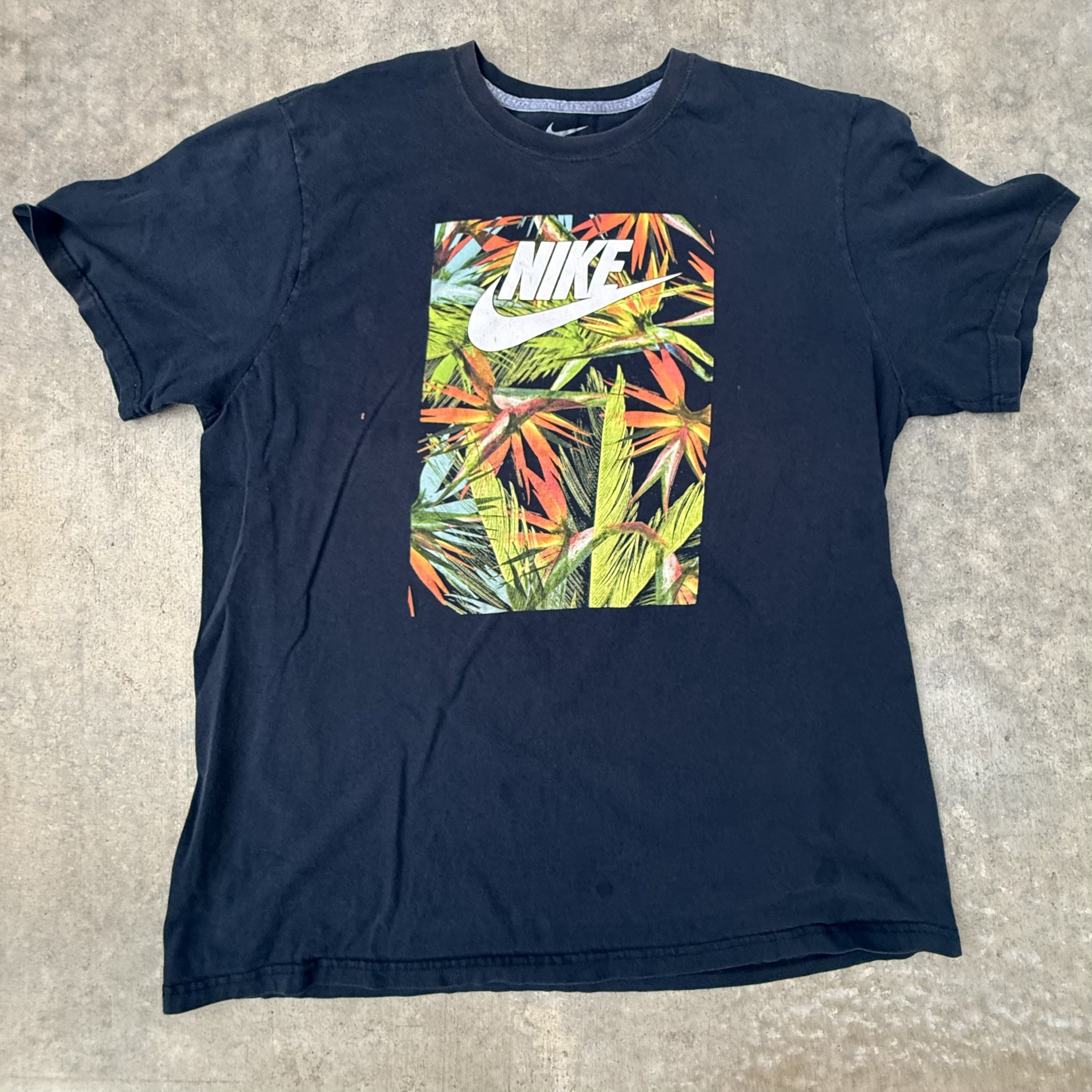 COOKED TEE_NIKE FLOWERS IMG_9471.jpeg