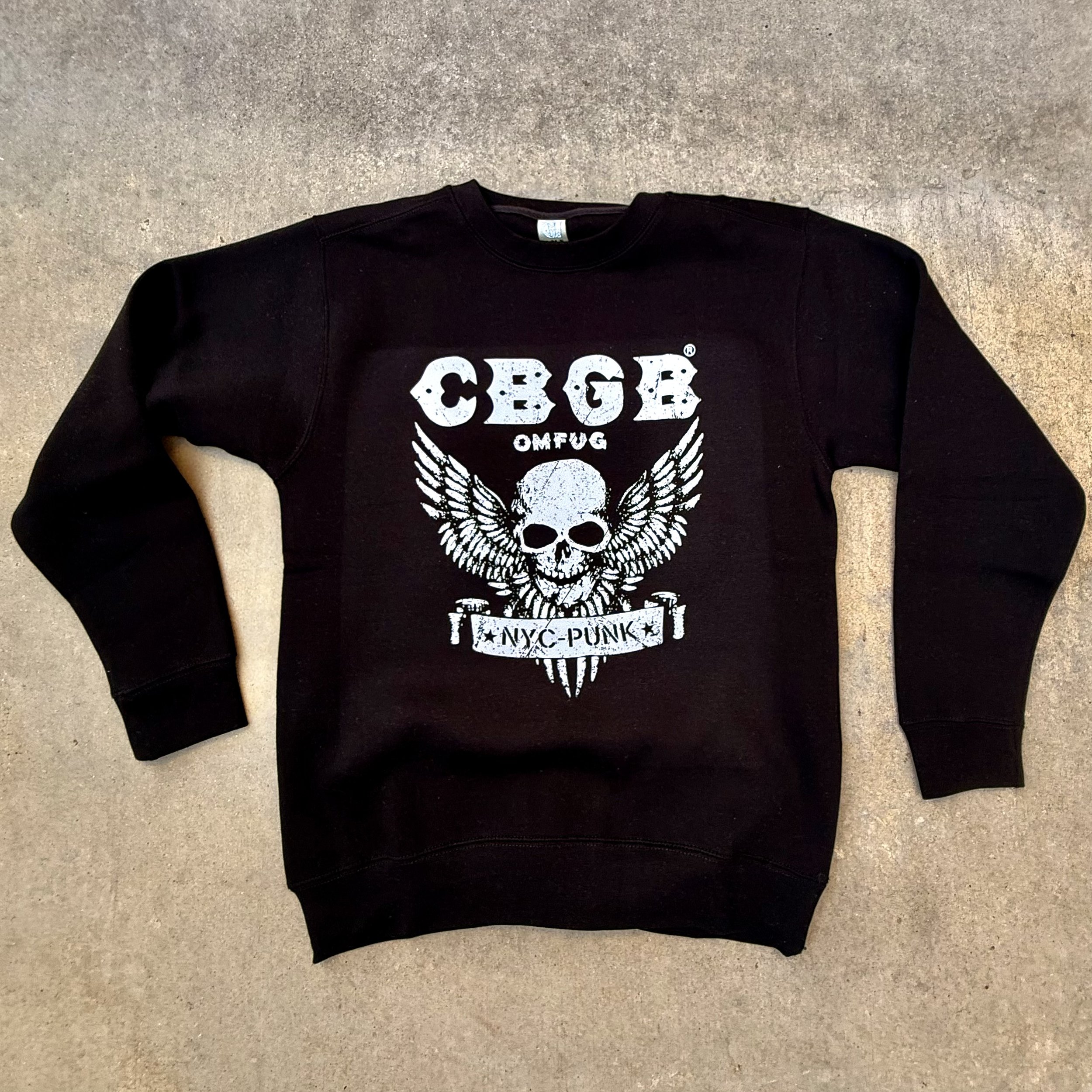 CREWNECK_CBGB [FONZ] IMG_9928.jpeg