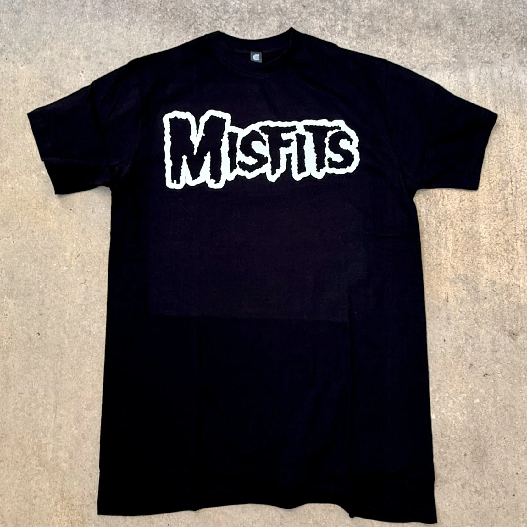 BAND_MISFITS LOGO WHITE [FONZ] IMG_9936.jpeg