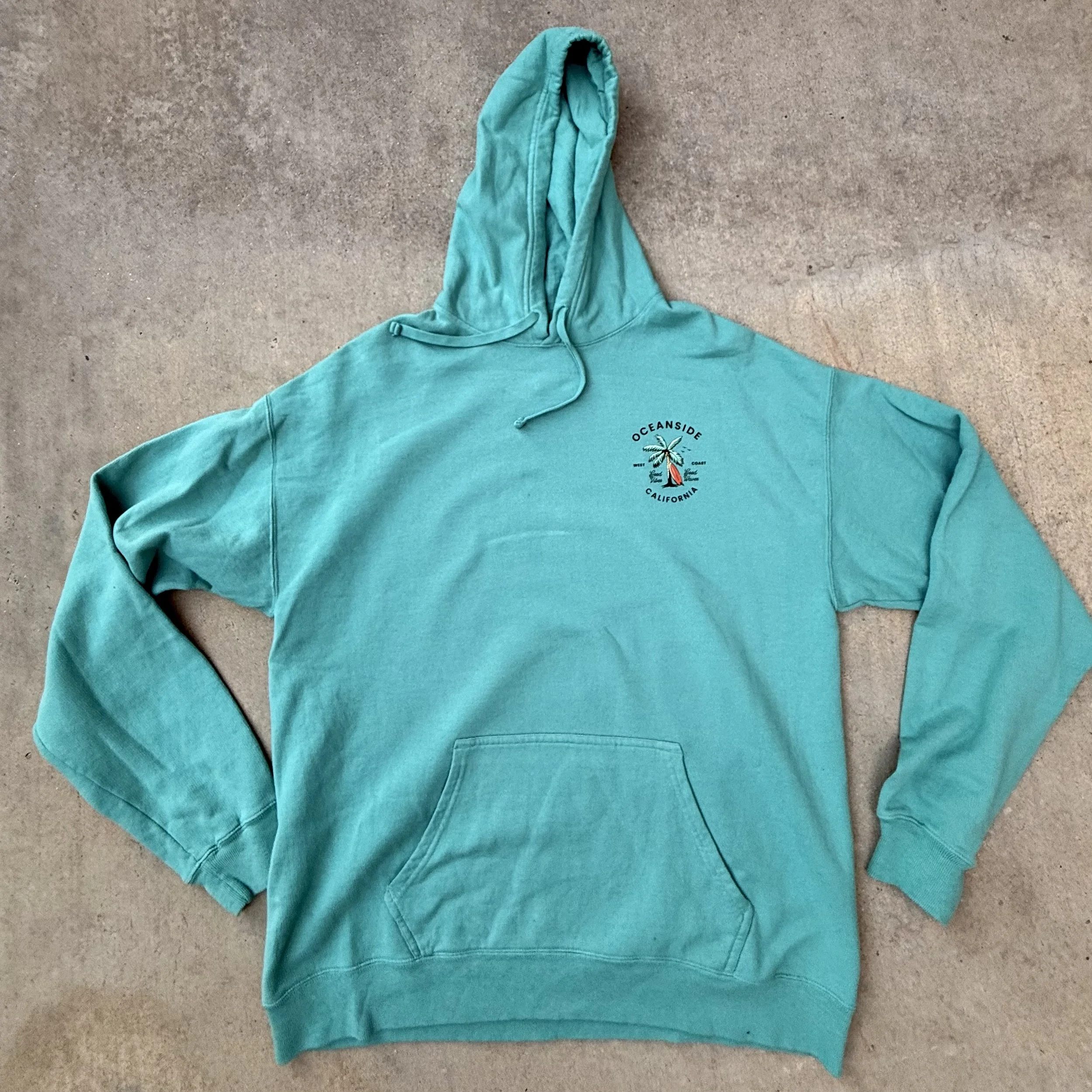 HOODIE_OCEANSIDE WEST COAST GREEN A [FONZ] IMG_9939.jpeg