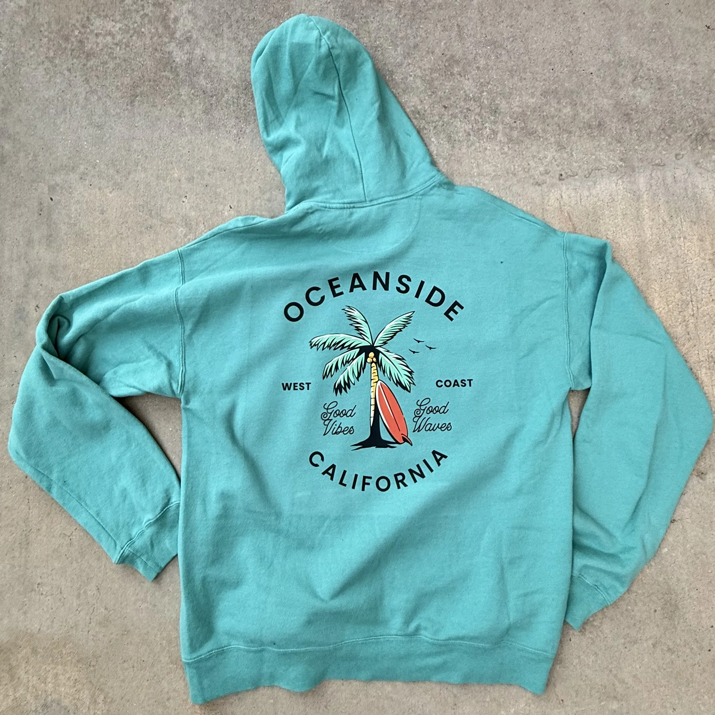 HOODIE_OCEANSIDE WEST COAST GREEN B [FONZ] IMG_9941.jpeg