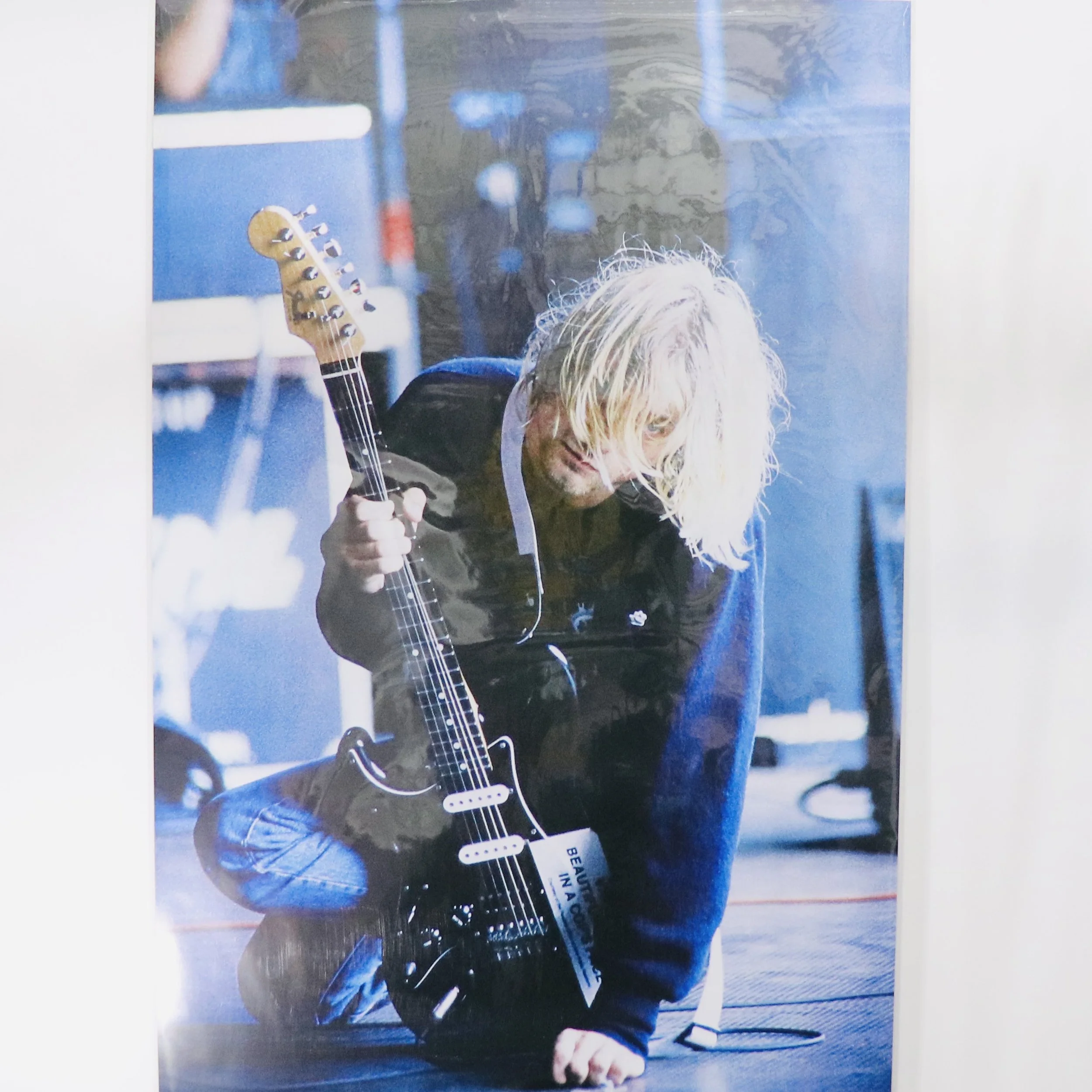 KURT COBIN_GUITAR IMG_6119.JPG