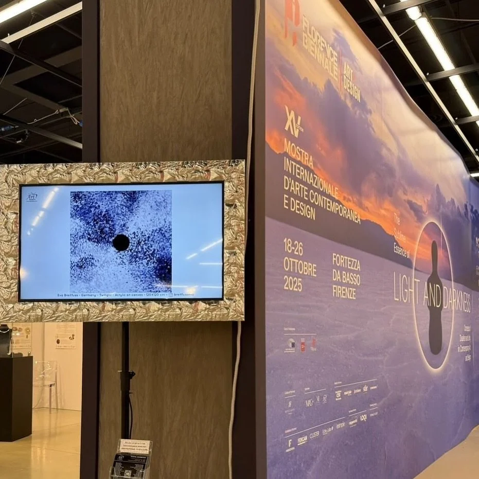 Happy to be part of the digital exhibition ‘LIGHT AND DARKNESS’, organized by @artscreentv. 
Presenting my artwork TWILIGHT.
Art Screening TV at the Florence Biennale
Fortezza da Basso — Florence, Italy
October 18-26|2025
#art #ar