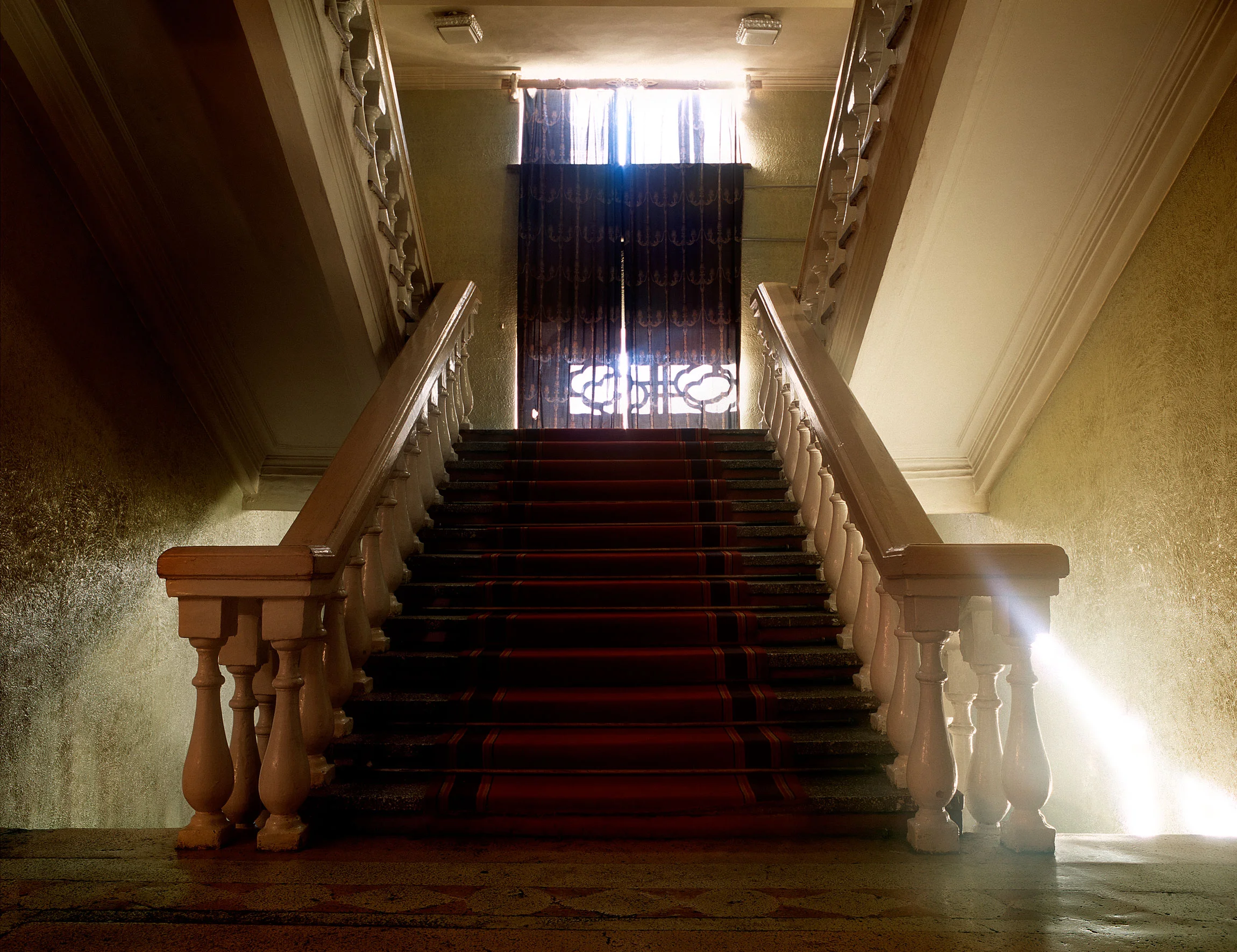 foyer005.jpg