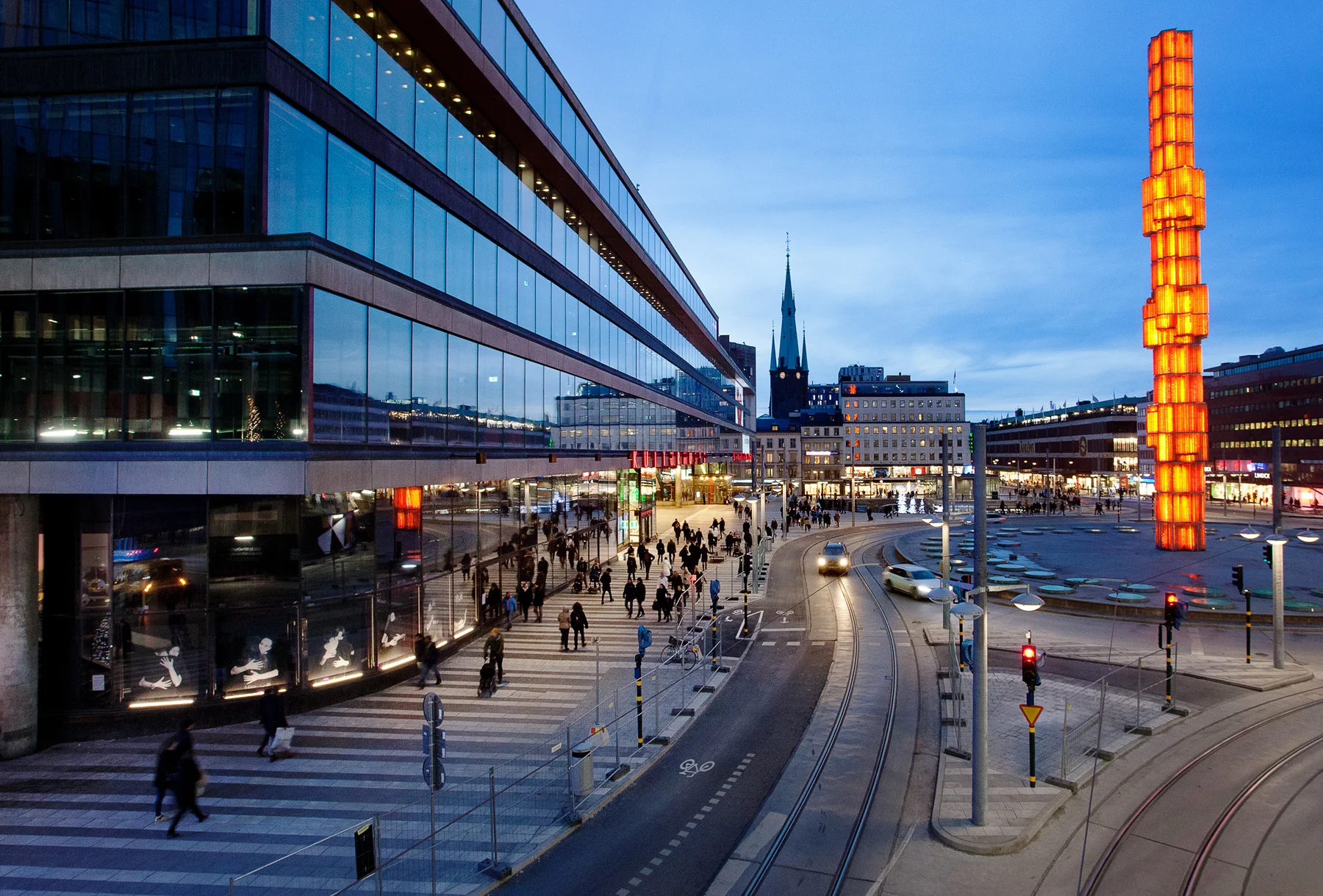 Brace Yourself (duet composition #2), Stockholm 2019 commissioned by Stockholm konst at Kulturhuset Stadsteatern, Stockholm + National Gallery of Ireland/DublinInternational Herstory Light festival