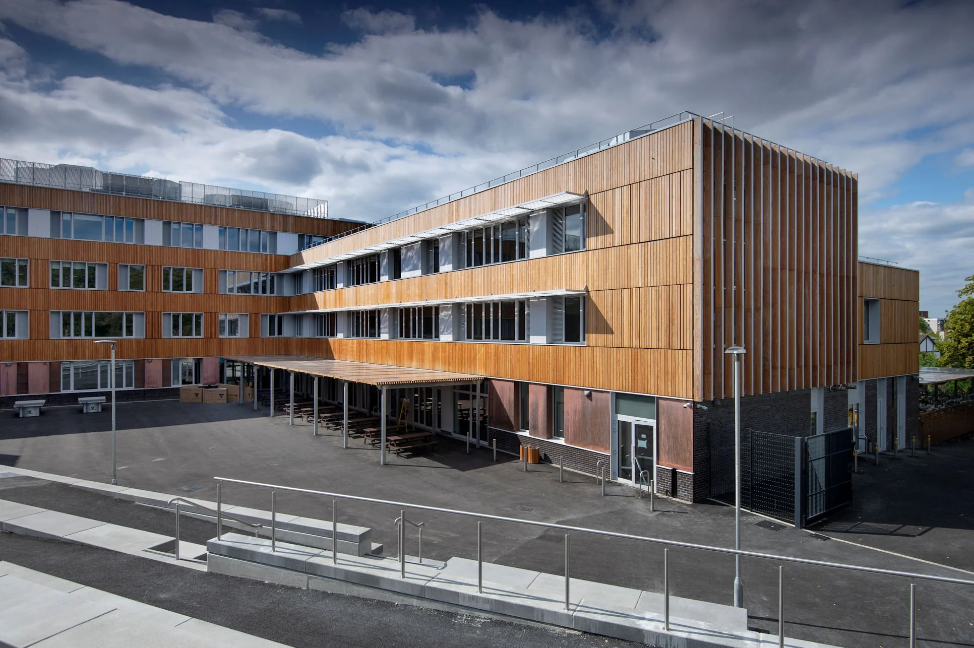 Harris Academy Sutton.jpg