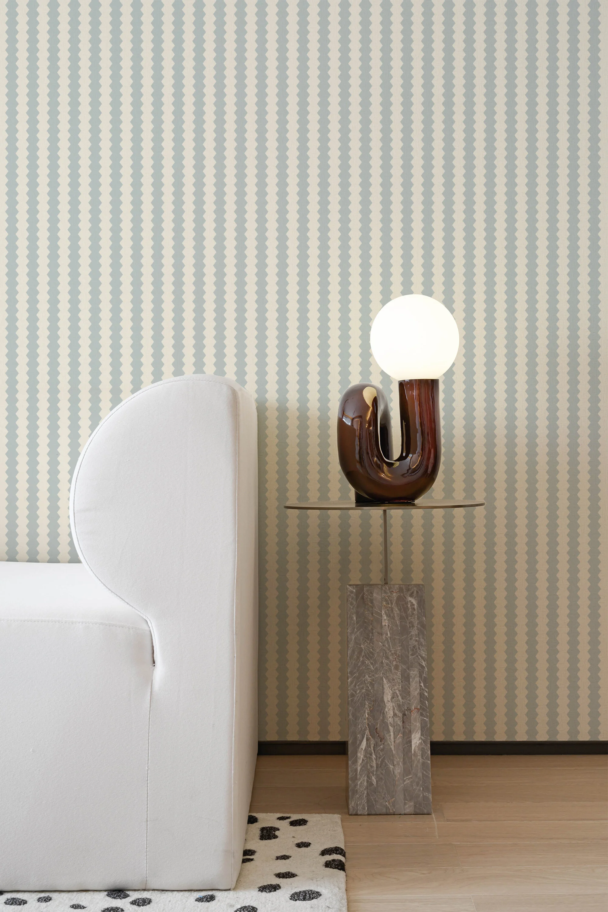 balllamp+marbletable_Jazz_babyblue.jpg