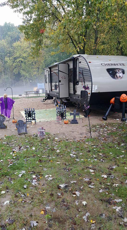 Henry's Landing Scottville Mi - Halloween weekend