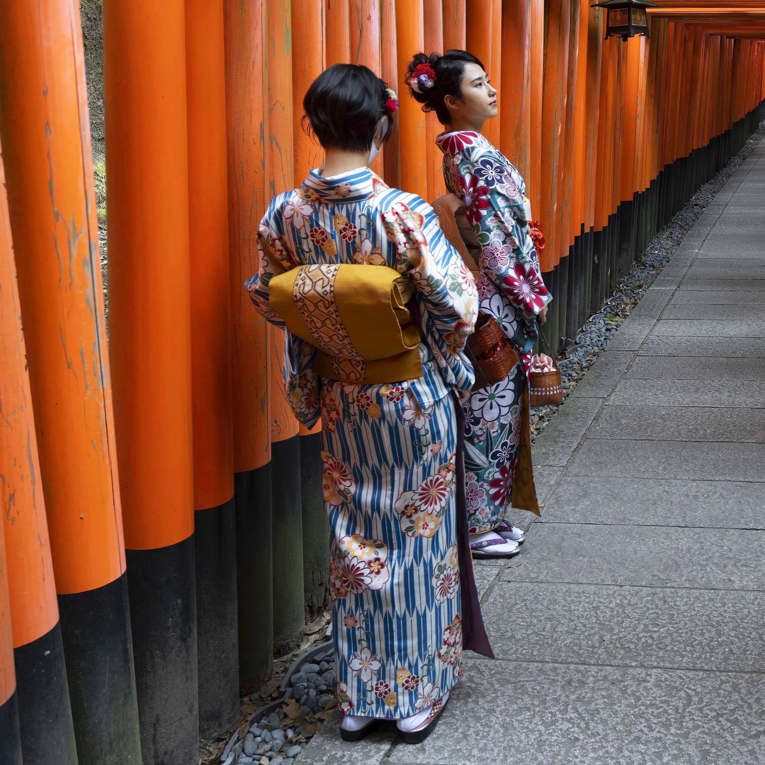 Posing - Fushimi Inari