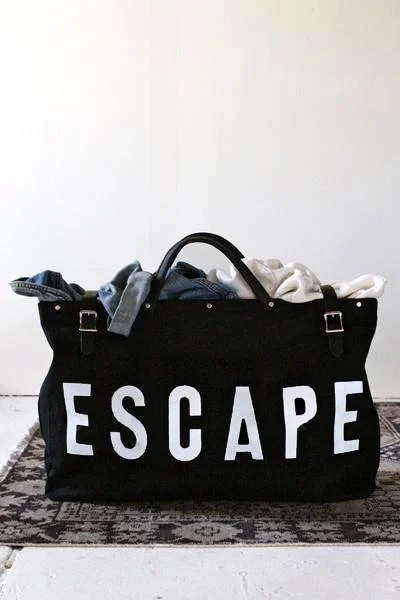 Escape black 2.jpg