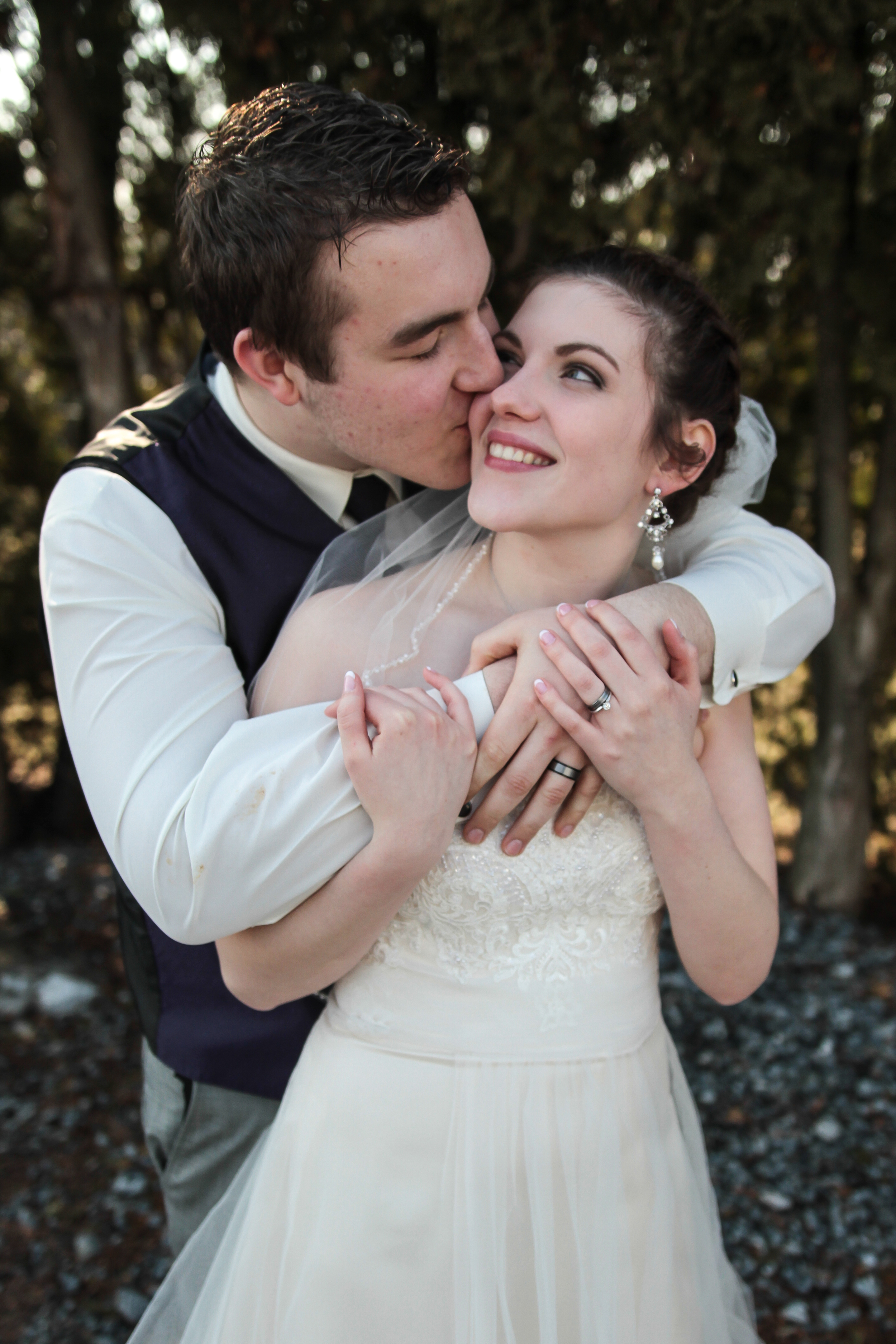 sweet-wedding-photography-posing-ideas