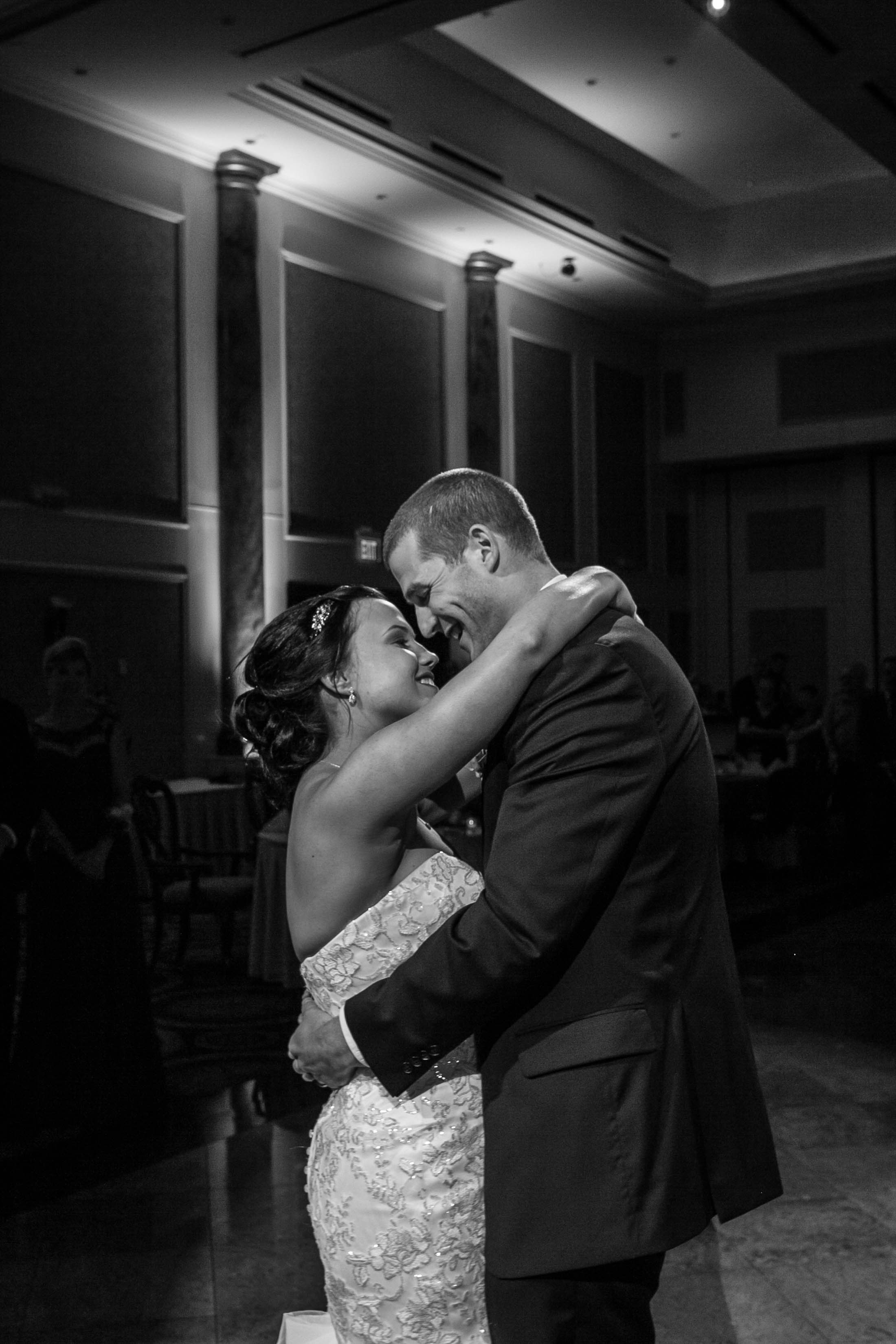 romantic-classic-wedding-photography