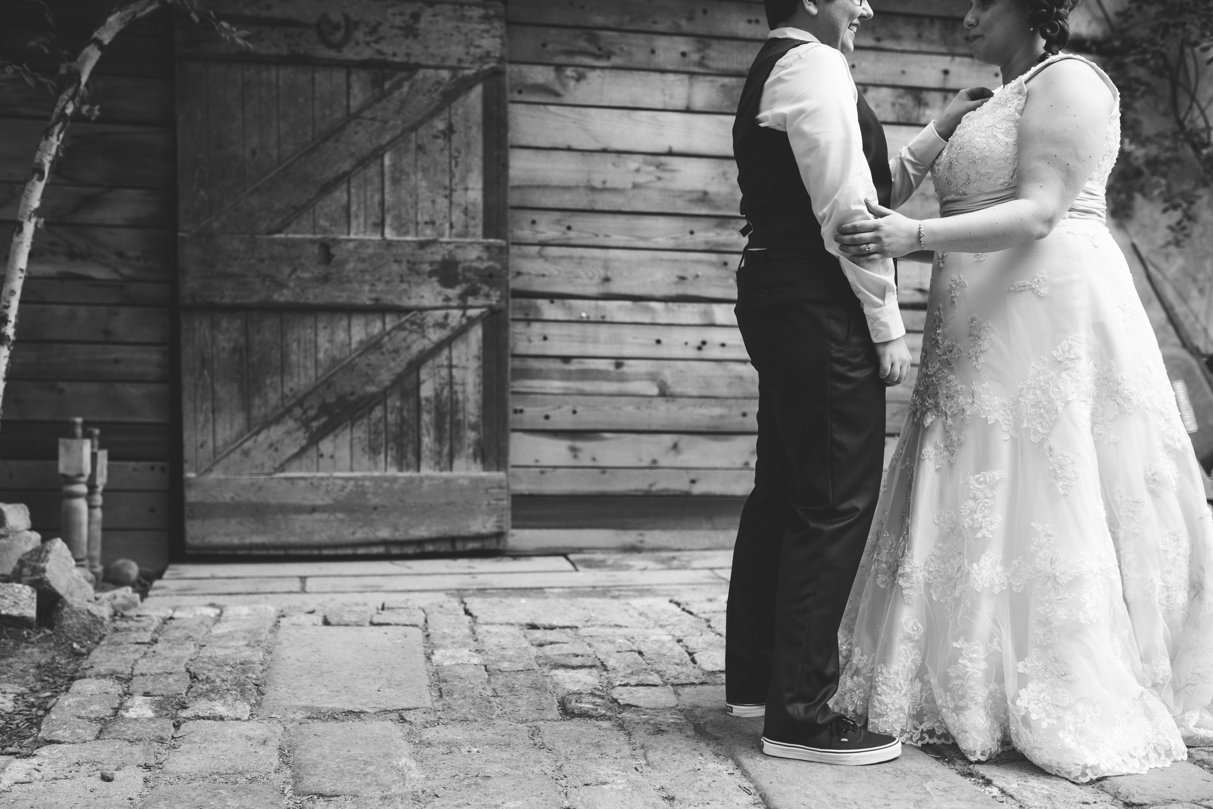 unique-wedding-photography-near-me-curvy-bride
