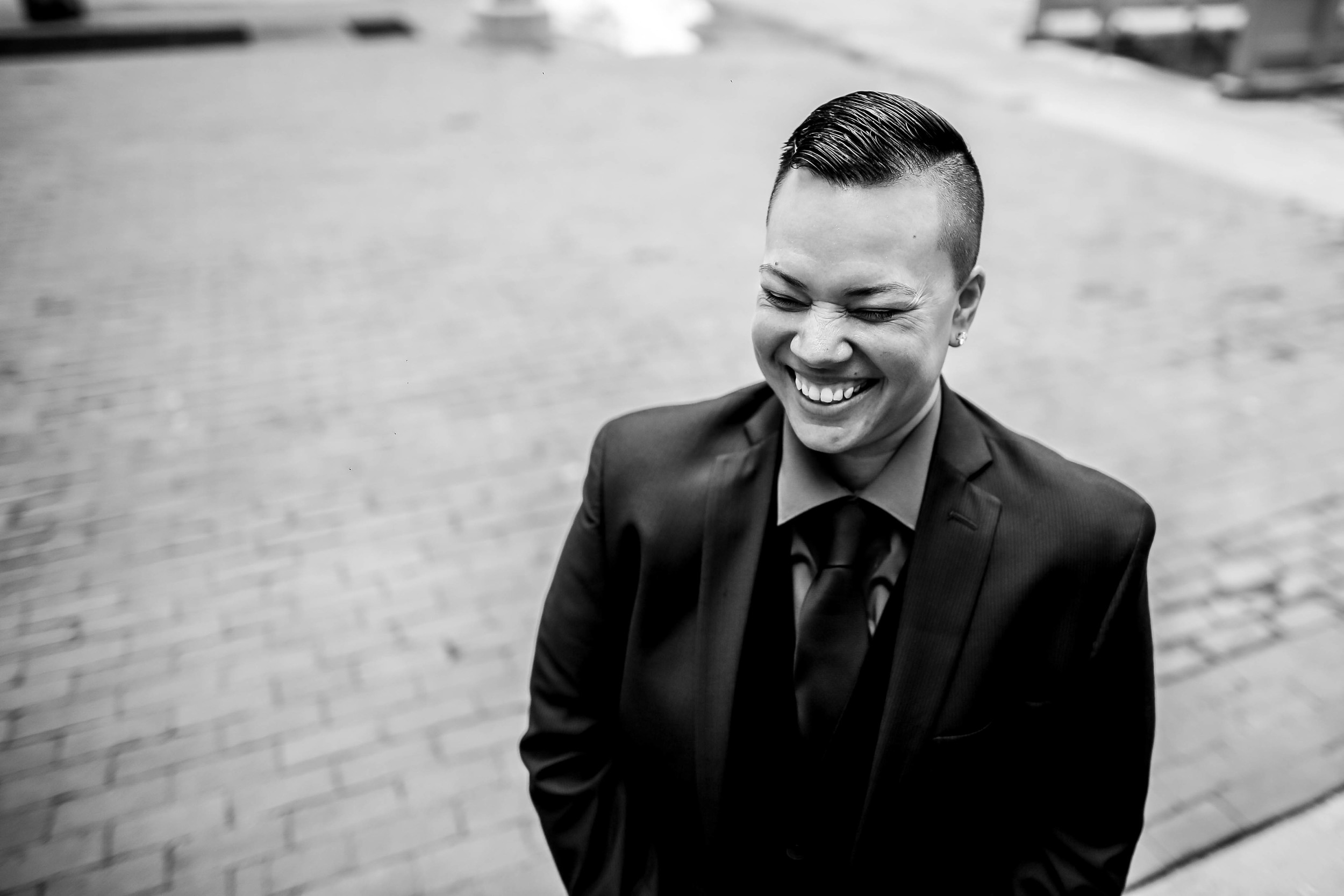 A Philly City Hall Lesbian Elopement