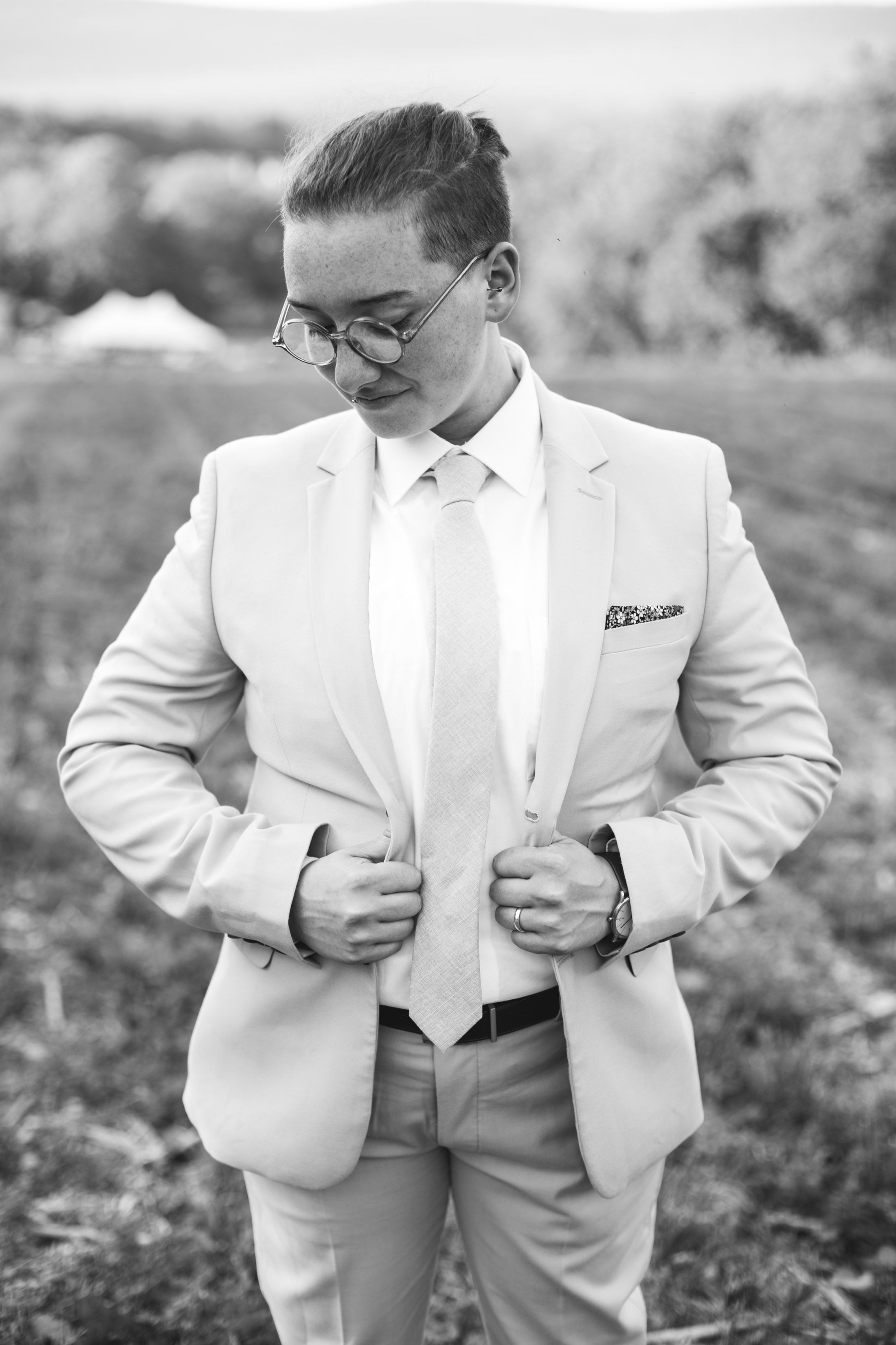 LGBTQ-wedding-photos-dapper-suit