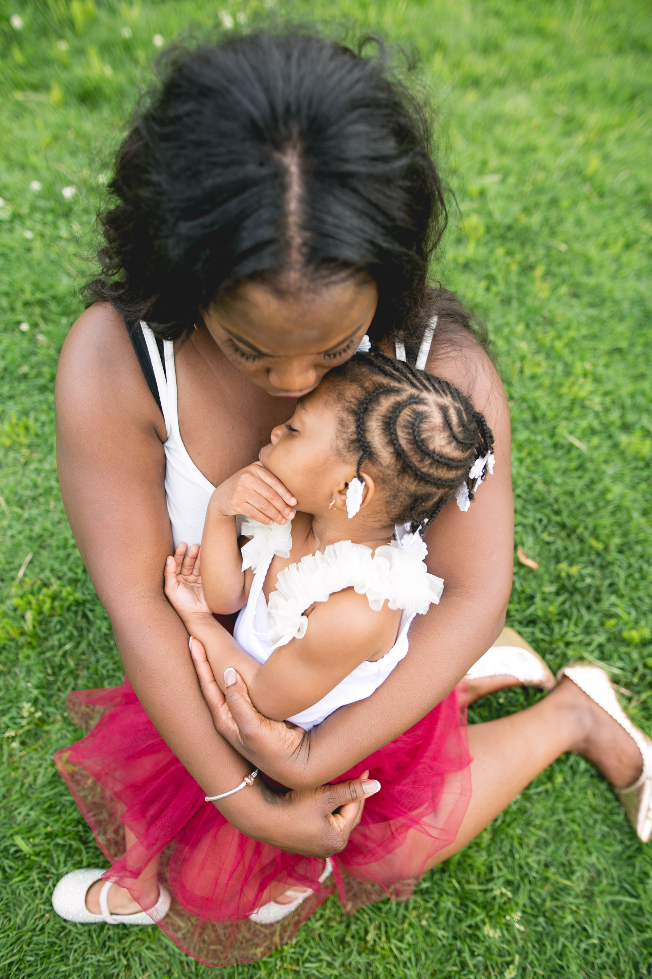 A Classic Philadelphia Museum of Art Engagement session by Swiger Photography