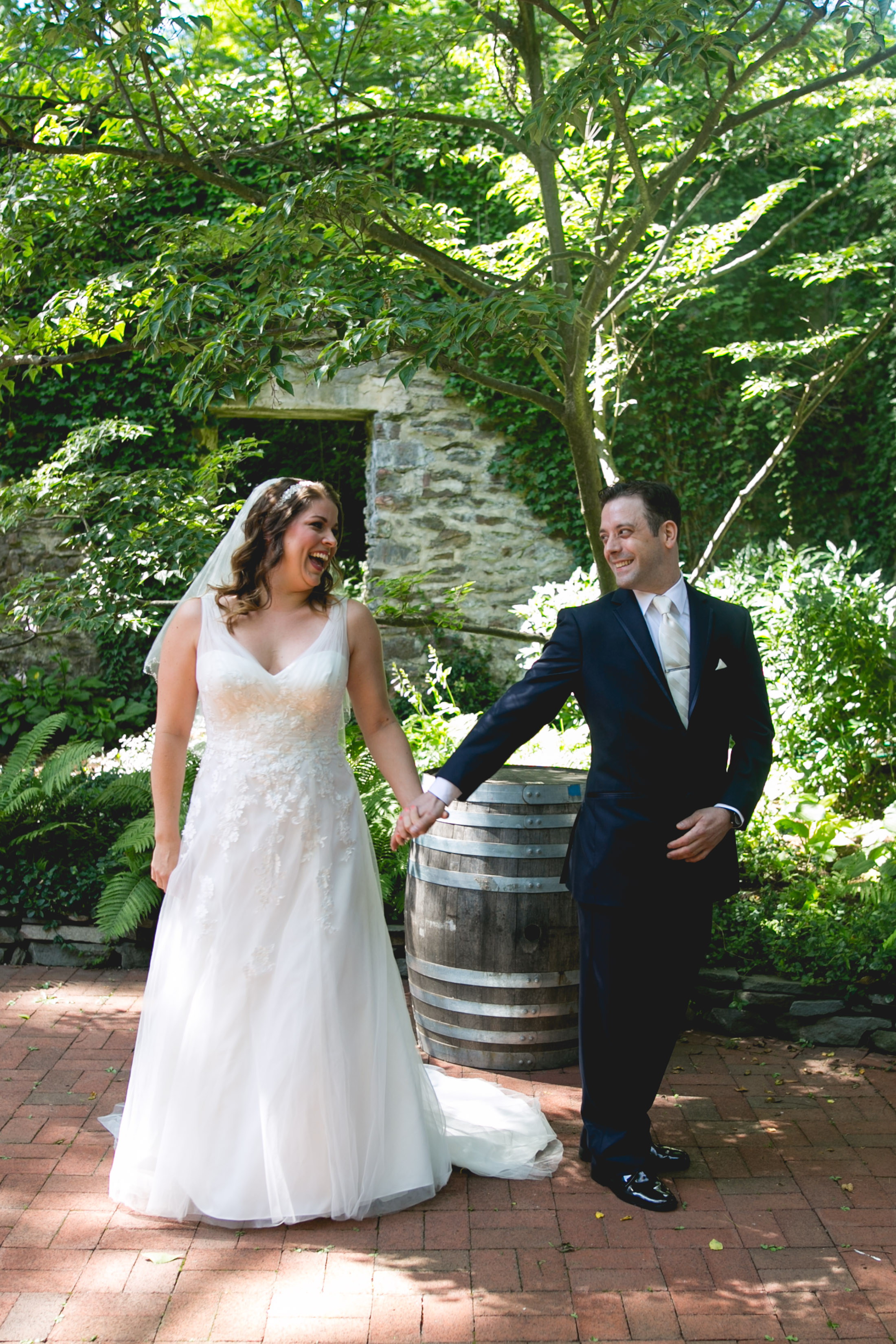 best-wedding-photo-pose-ideas-for-photographers