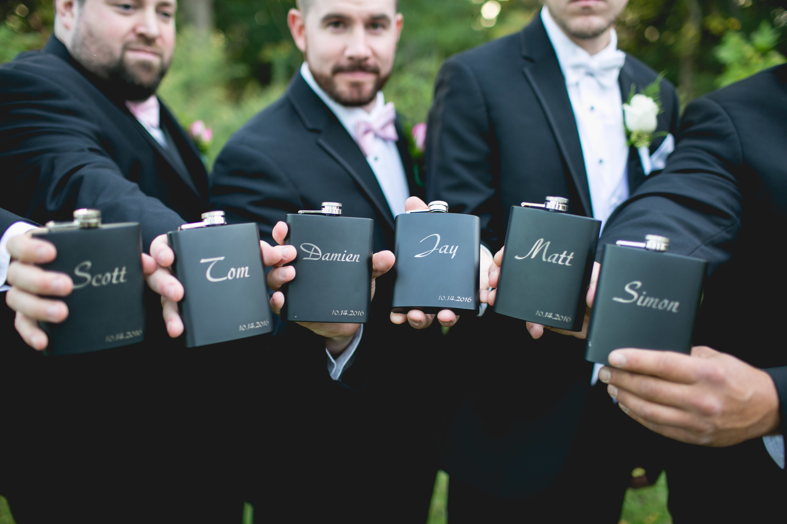 groomsmen-cool-wedding-photos-near-me