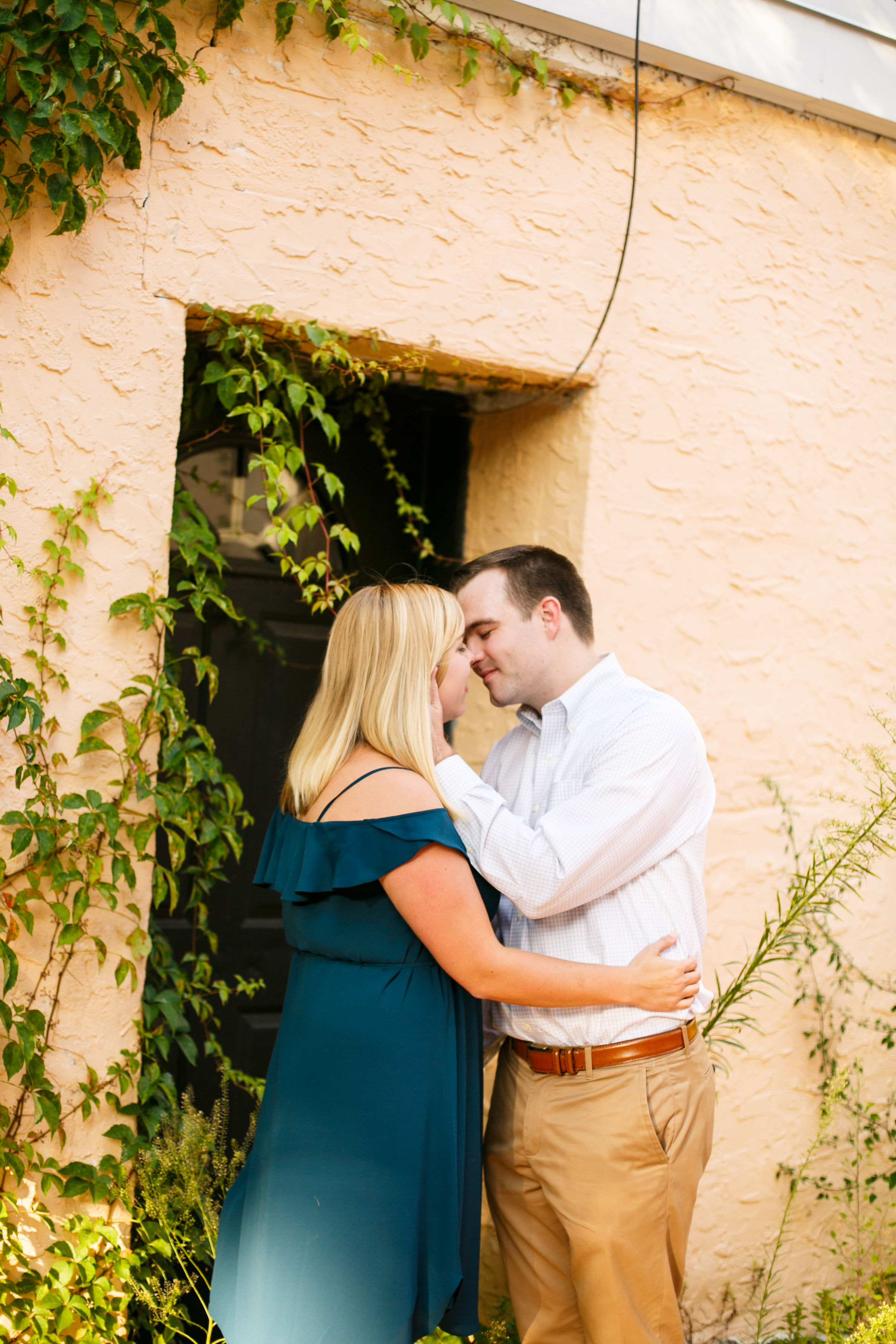 Manayunk Philadelphia Canal Summer Engagement Session 36