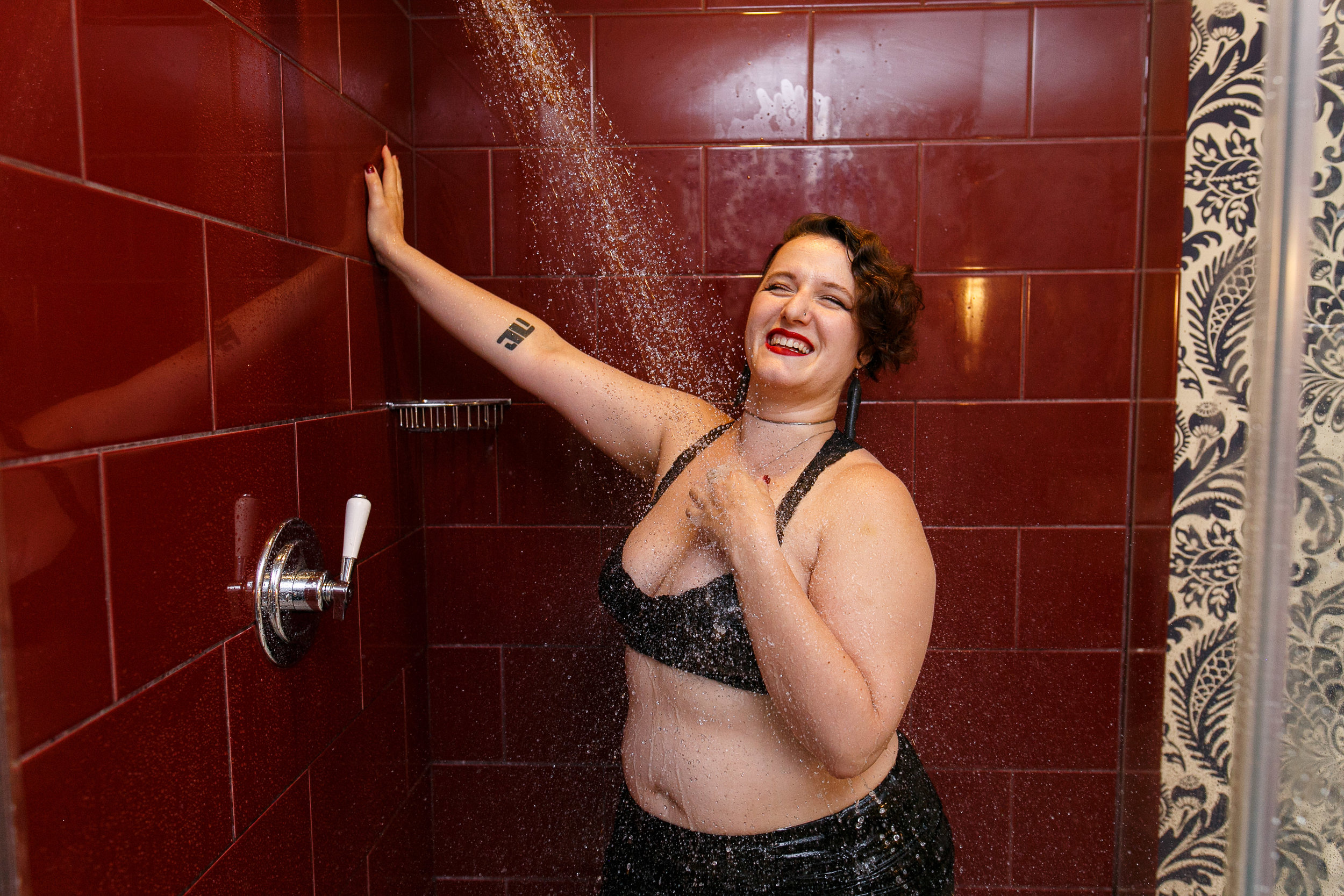 Glamorous Bathtub Boudoir Session at the Hotel Monaco Philadelphia 13