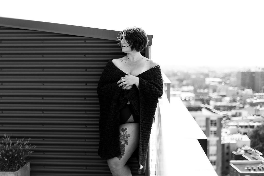 Philly Outdoor Rooftop Boudoir Session by Swiger Photography 42.jpg