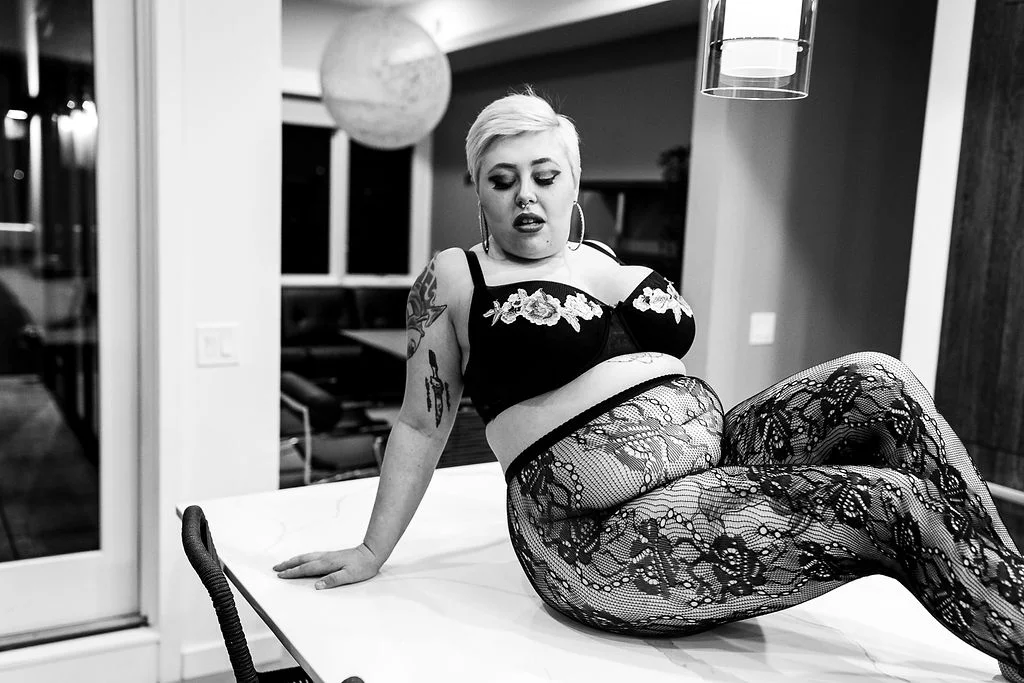 Philadelphia Plus Size Boudoir Session Inspiration36.jpg