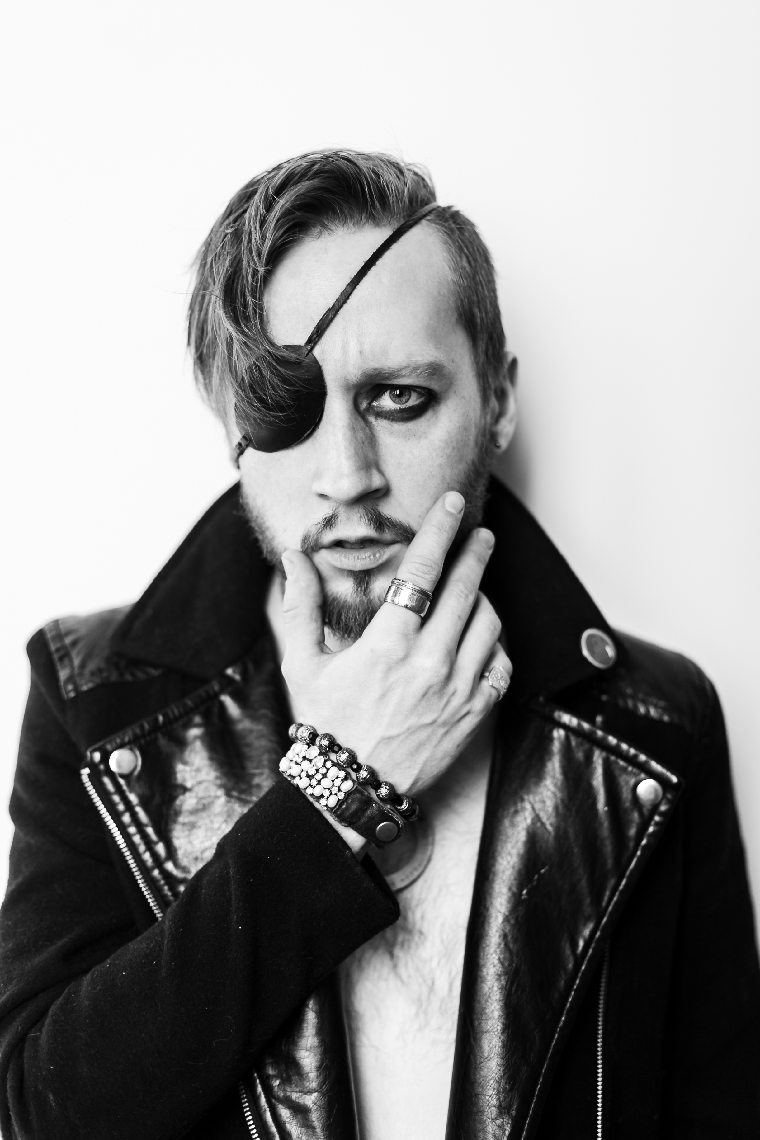 Paul Philadelphia Headshots-34.jpg