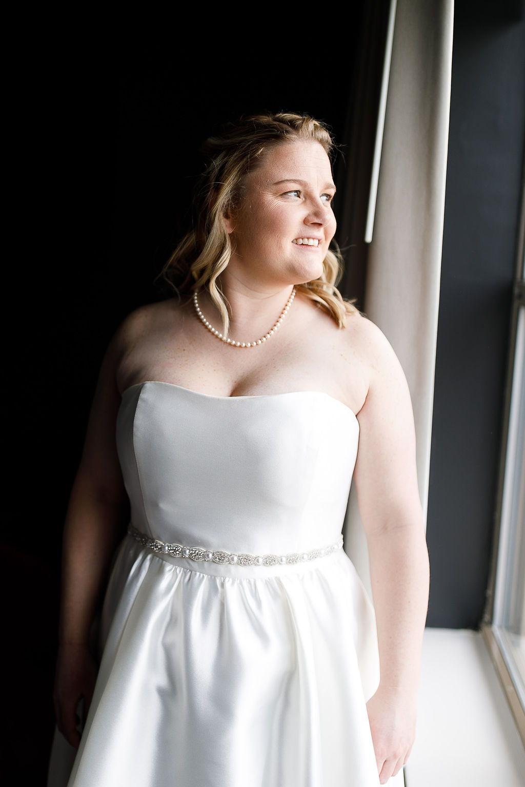 Old City Philly Renaissance Hotel Lesbian Winter Wedding16.jpg