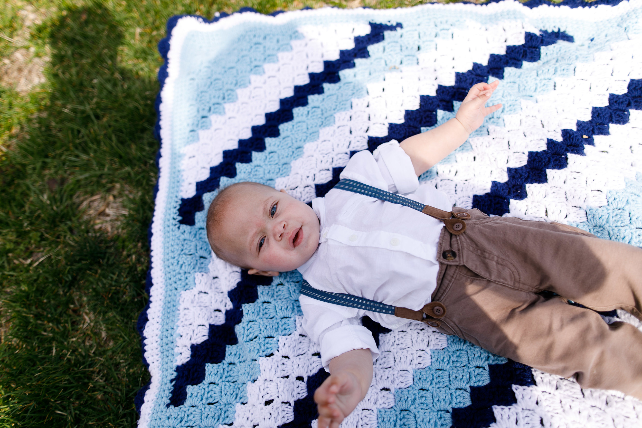 baby-picnic-photoshoot-philadelphia-family-photographer