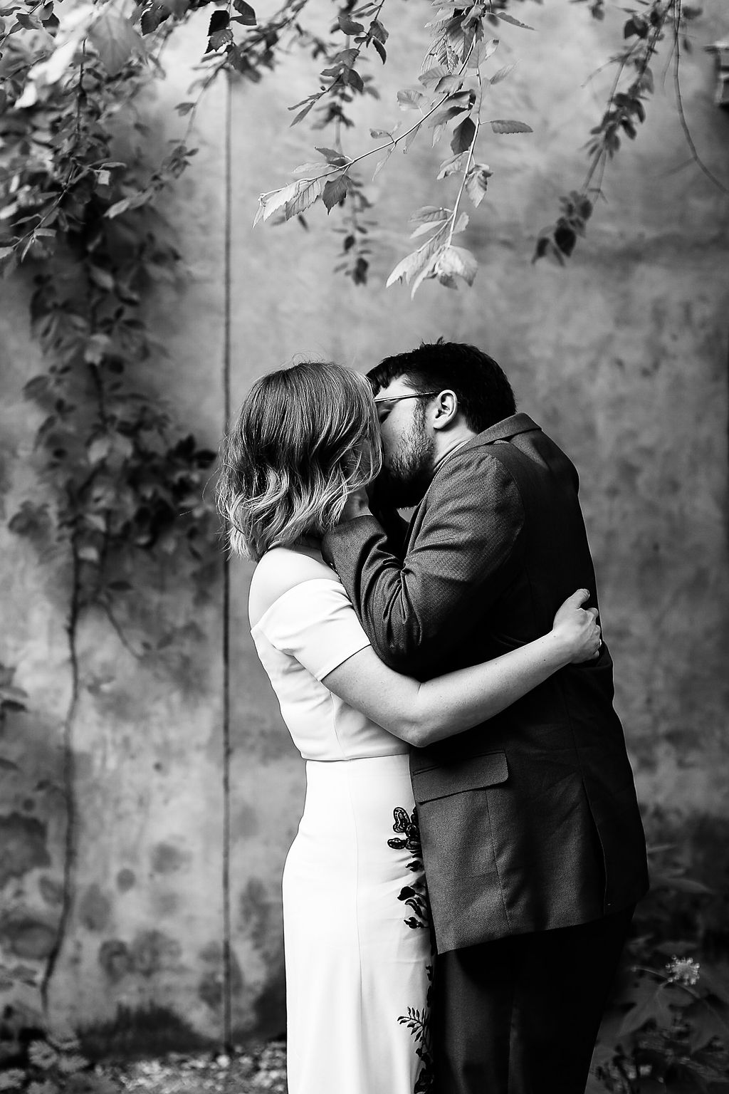 Philly Maas Building Summer Wedding11.jpg
