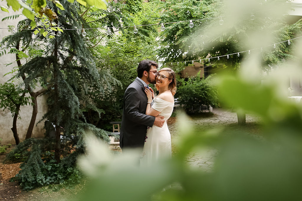 Philly Maas Building Summer Wedding14.jpg