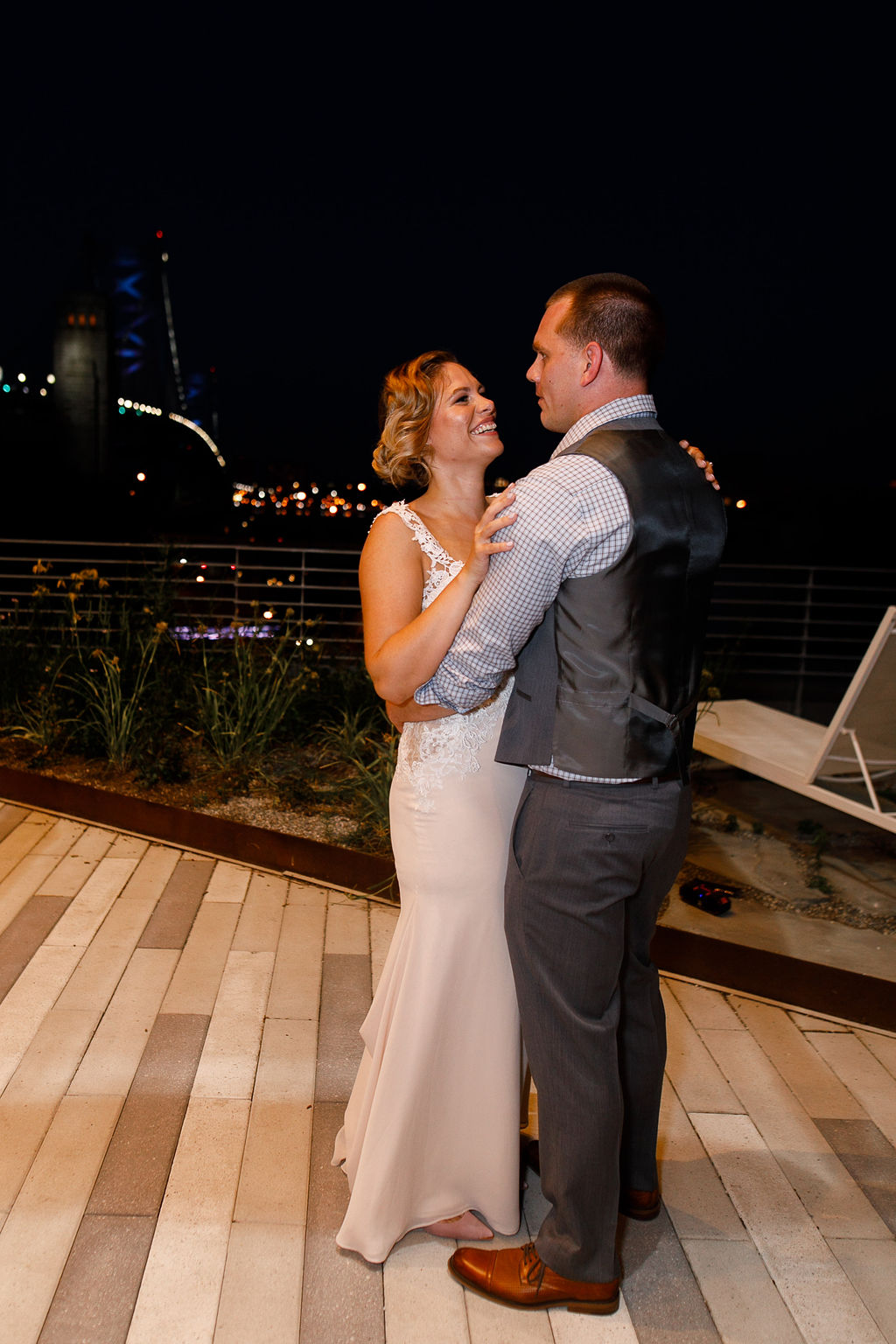 Old City Philadelphia Micro Wedding at Bridge on Race 124.jpg