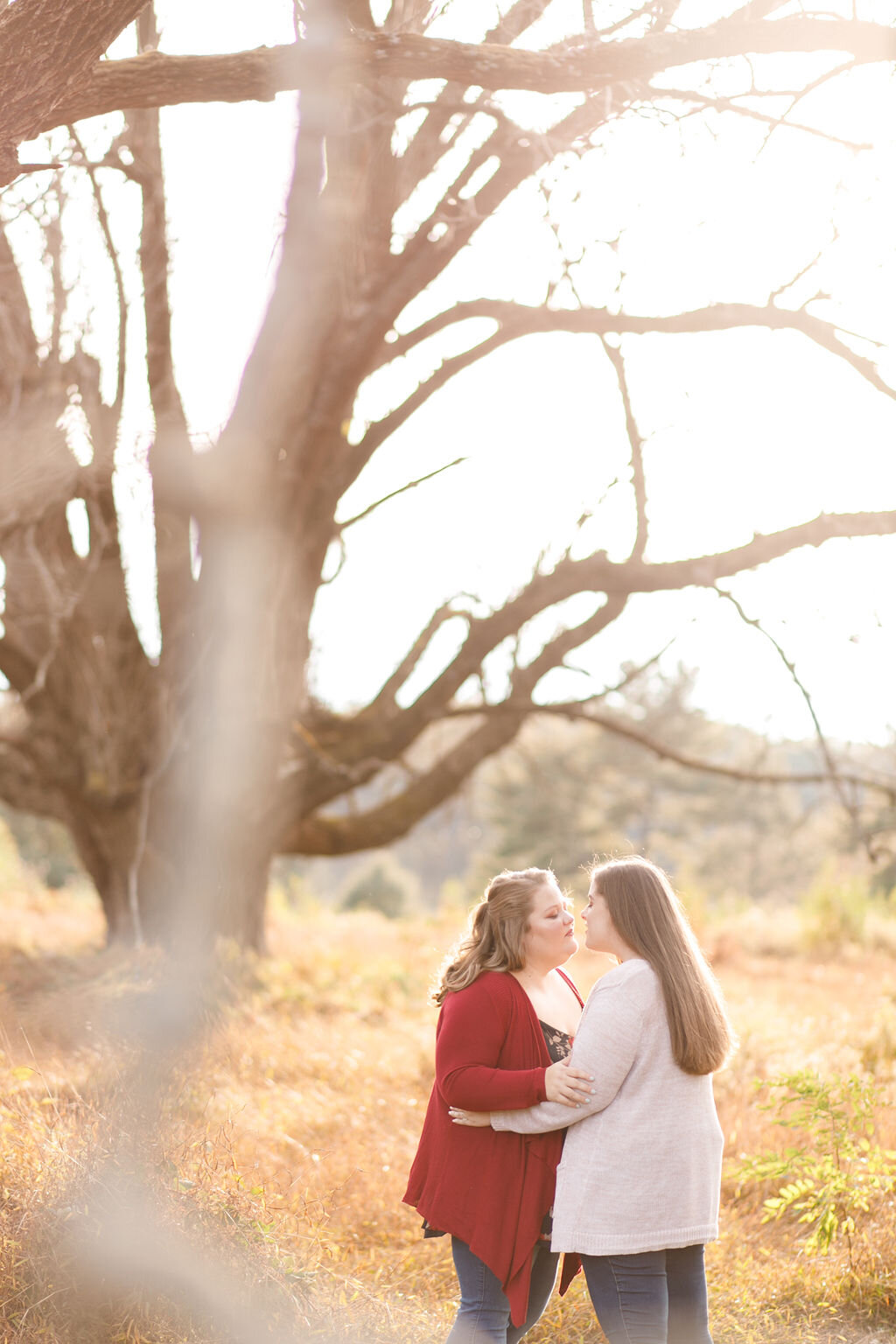 Valley Forge Park Fall Lesbian Engagement Session 24.jpg