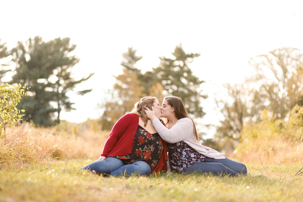Valley Forge Park Fall Lesbian Engagement Session 28.jpg