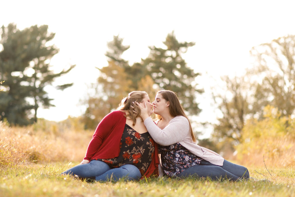 Valley Forge Park Fall Lesbian Engagement Session 29.jpg