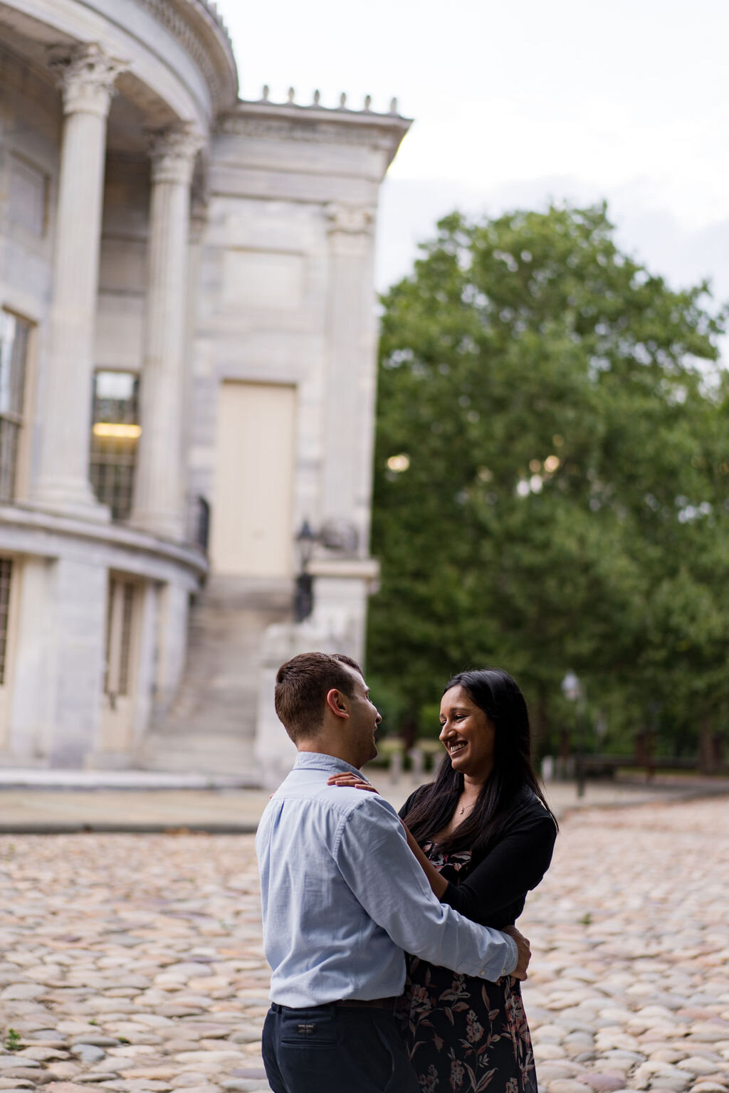 Old City Philly Engagement Session 00028.jpg