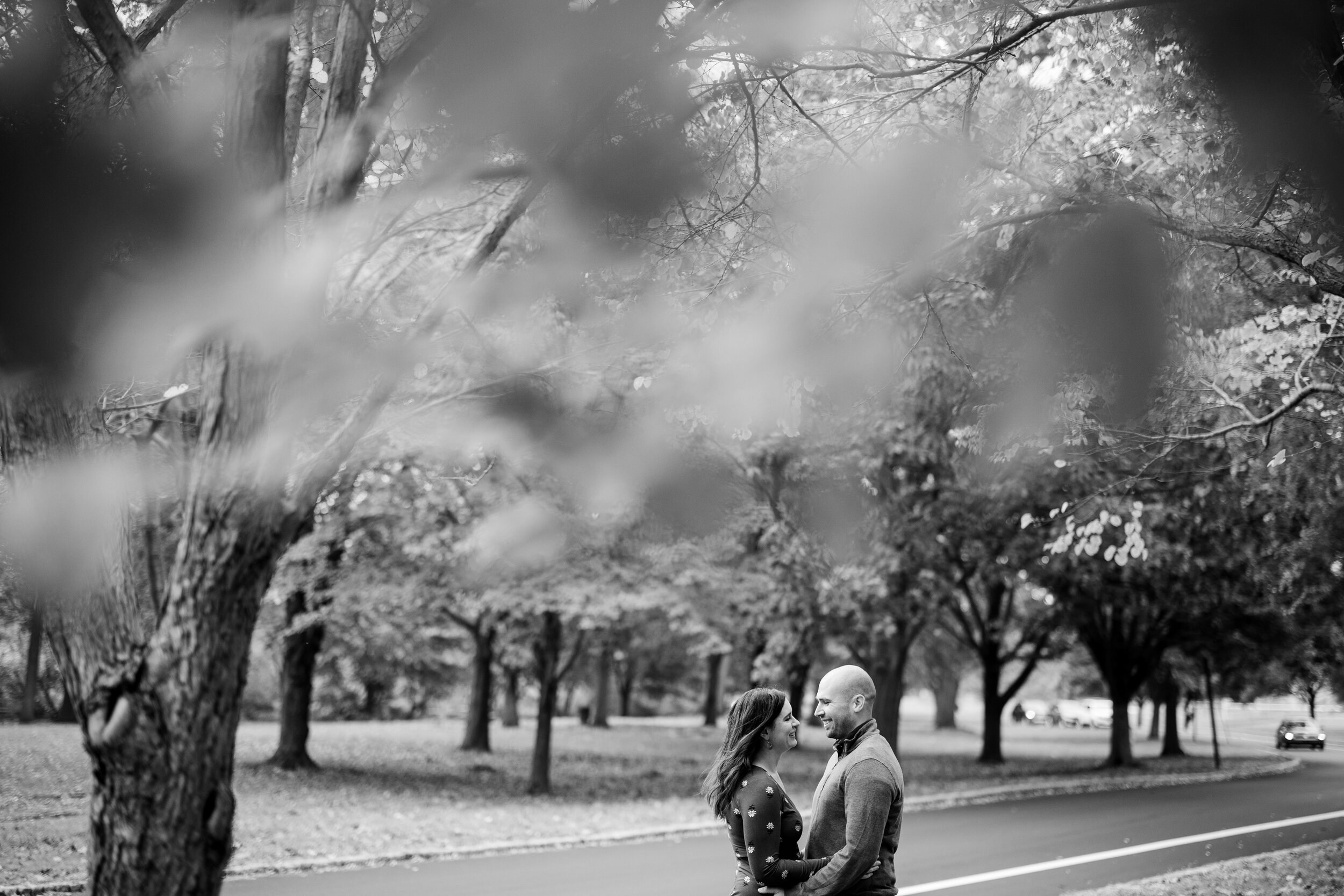 South-Philly-FDR-Park-Fall-Engagement-Session-13.jpg