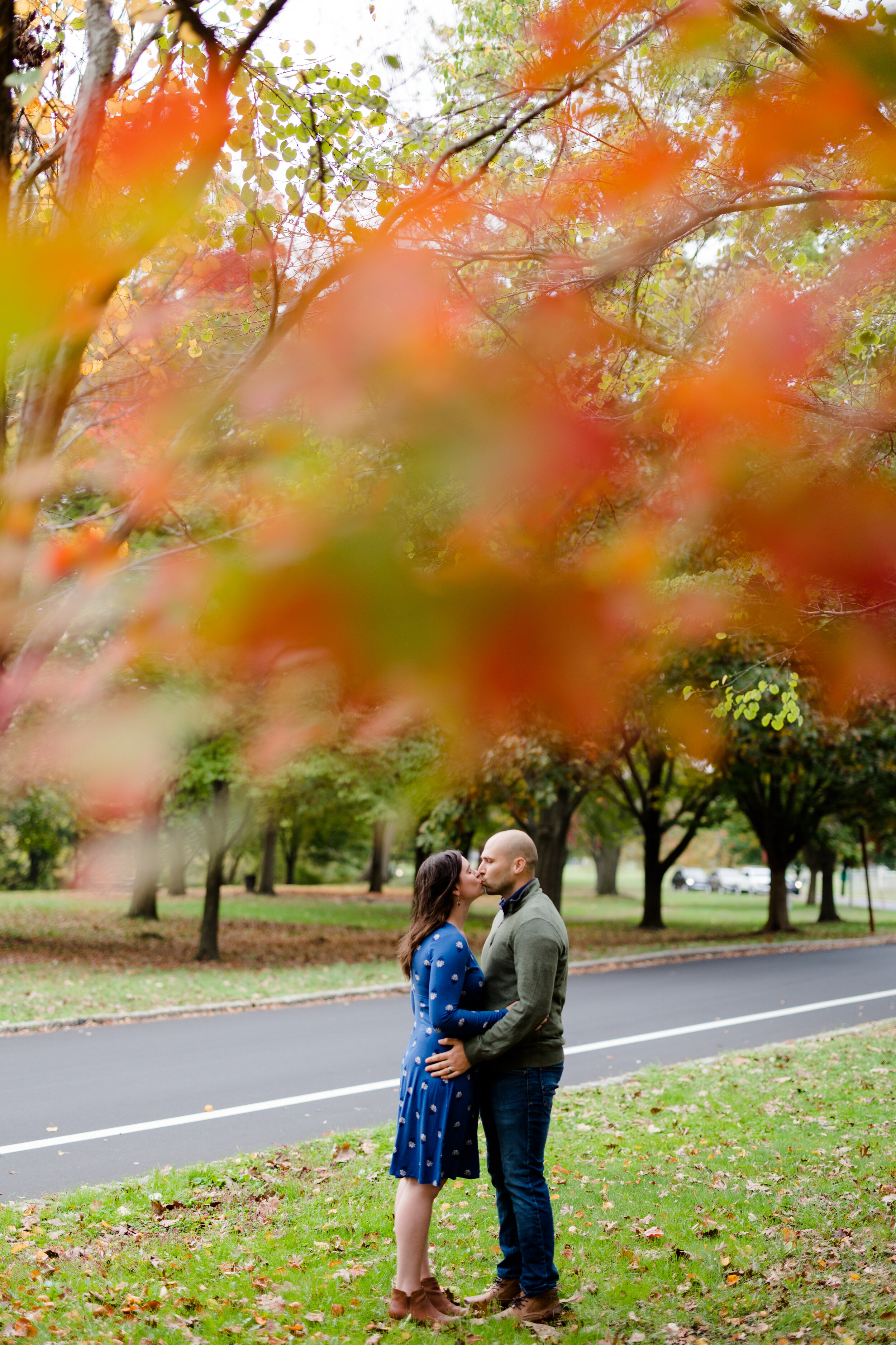 South-Philly-FDR-Park-Fall-Engagement-Session-14.jpg
