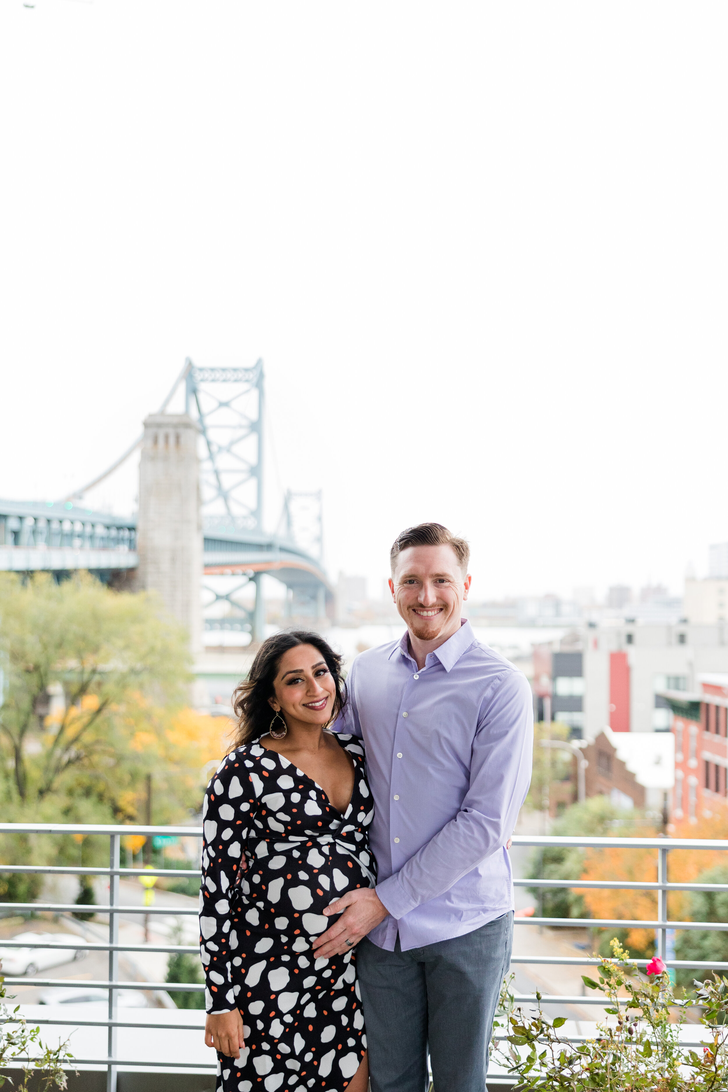 Rooftop-Philly-Glam-Maternity-Session-Bridge-On-Race-Old-City5.jpg