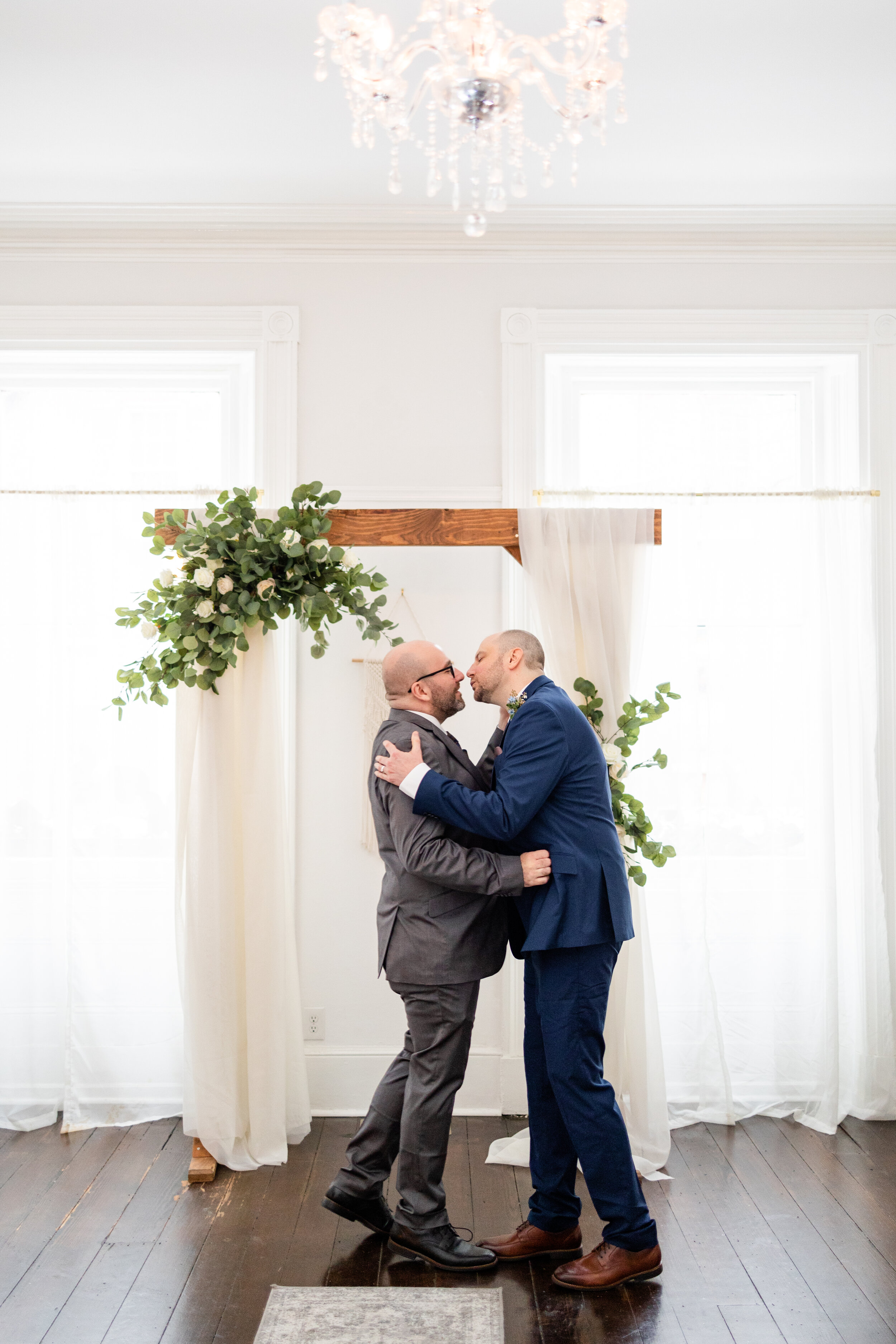 Curtis-and-Bill-Snowy-Vaux-Philly-Elopement-143.jpg