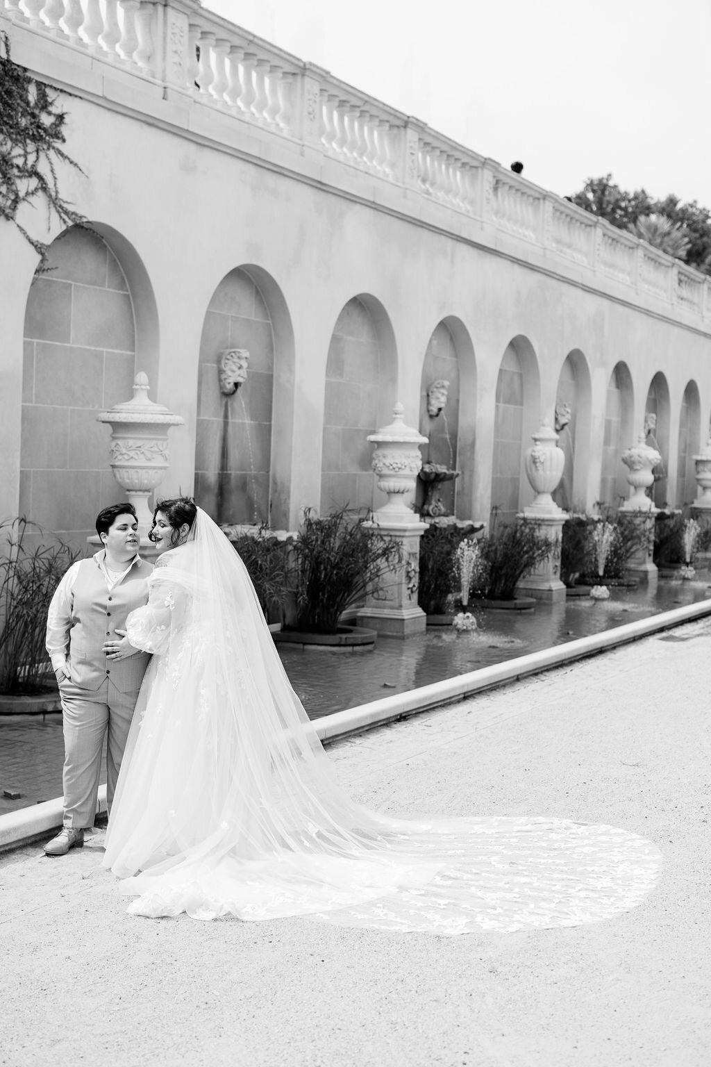 Longwood-Gardens-Lesbian-Wedding-Photos-byLGBTQ-owned-photography-company-Swiger-Photography-30.jpg