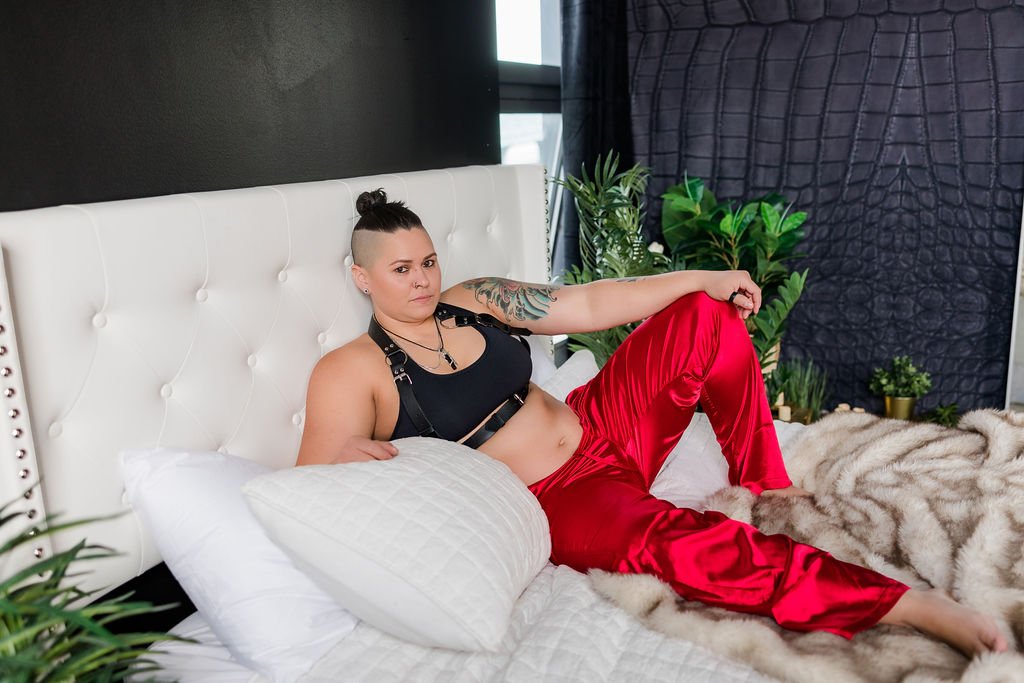 Reign-Disney-Boudoir-Inspired-Shoot-Philly-Mulan-Lesbian