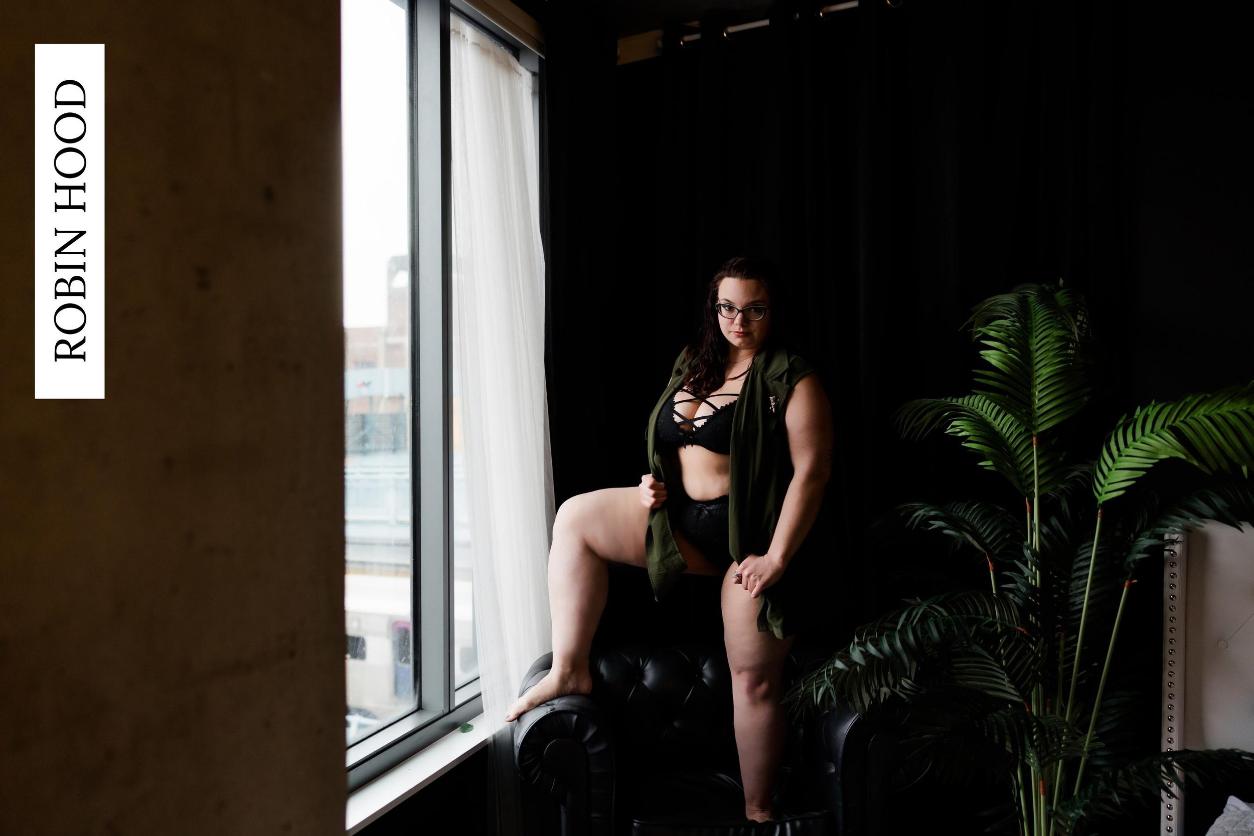 REIGN-PHILLY-DISNEY-BOUDOIR-PHOTOS-BY-SWIGER-PHOTOGRAPHY112.jpg