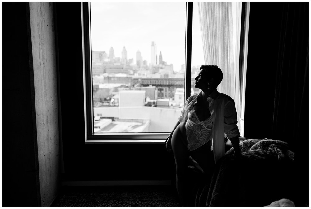 Philadelphia-Boudoir-super-sexy-photos-implied-nudes-15.jpg