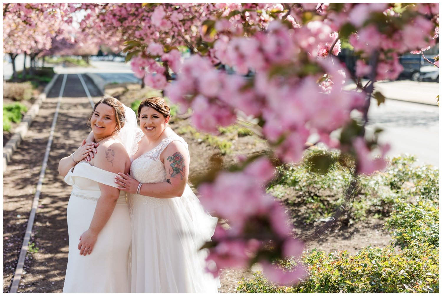 Race-Street-Pier-and-Yards-Brewing-Compnay-Philly-LGBT-Wedding-16.jpg