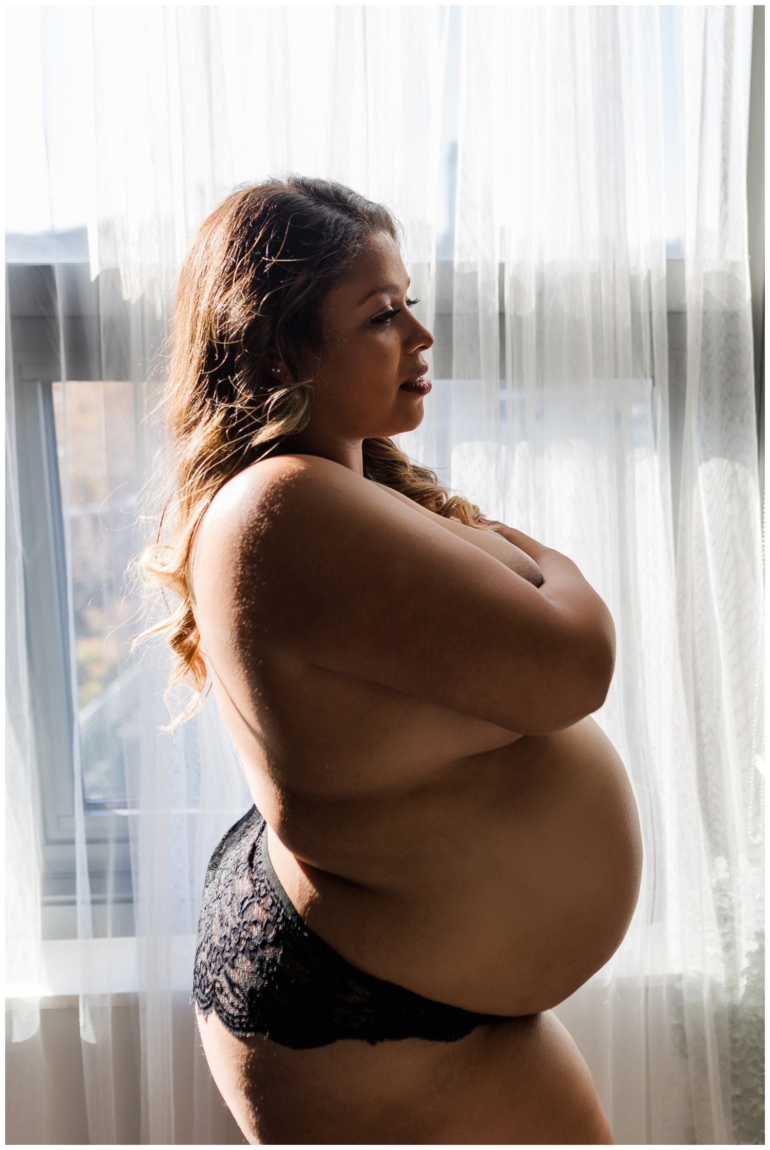 Philadelphia-Maternity-Boudoir-Photographers-sexy-pregnancy-photos-15.jpg