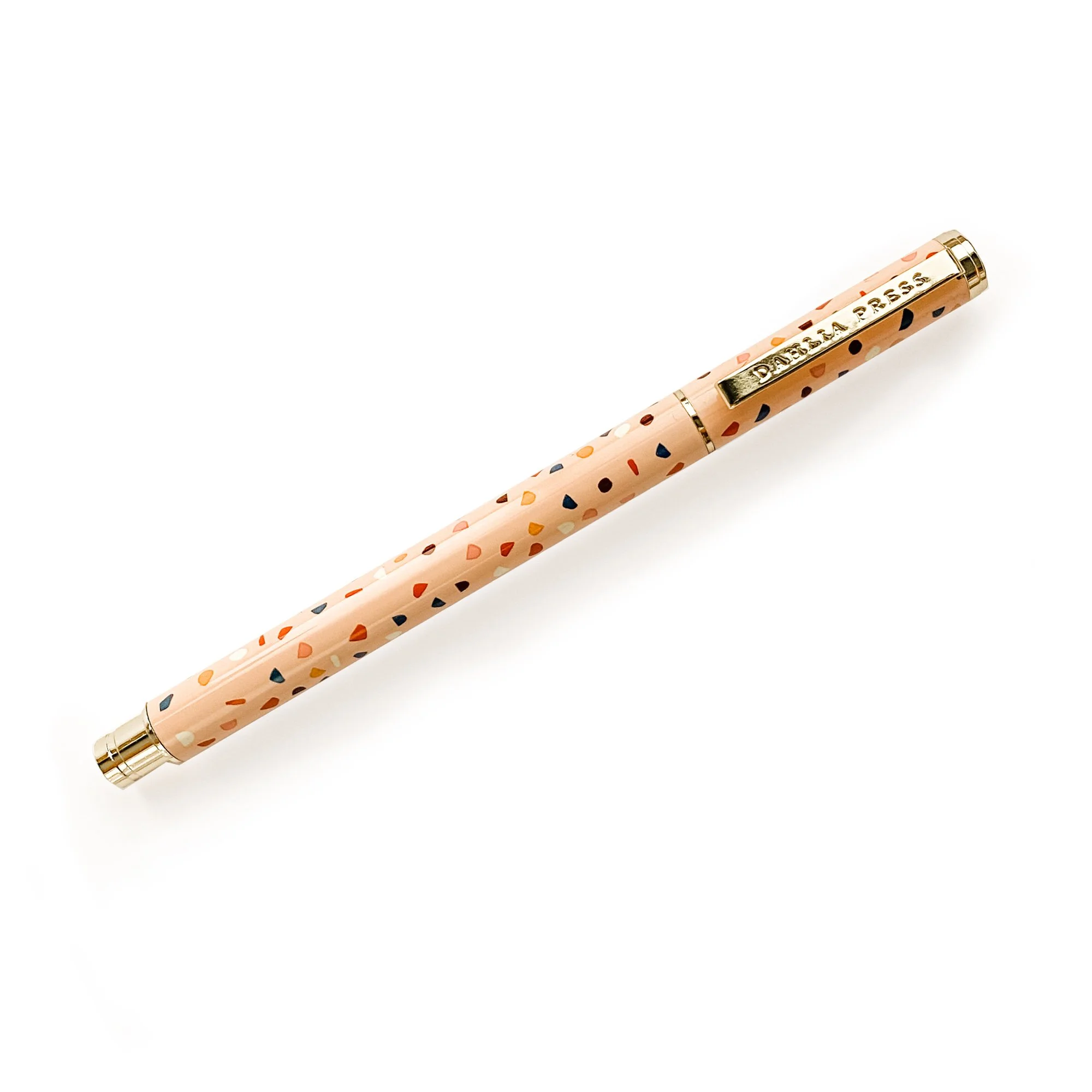 PEN002.jpg